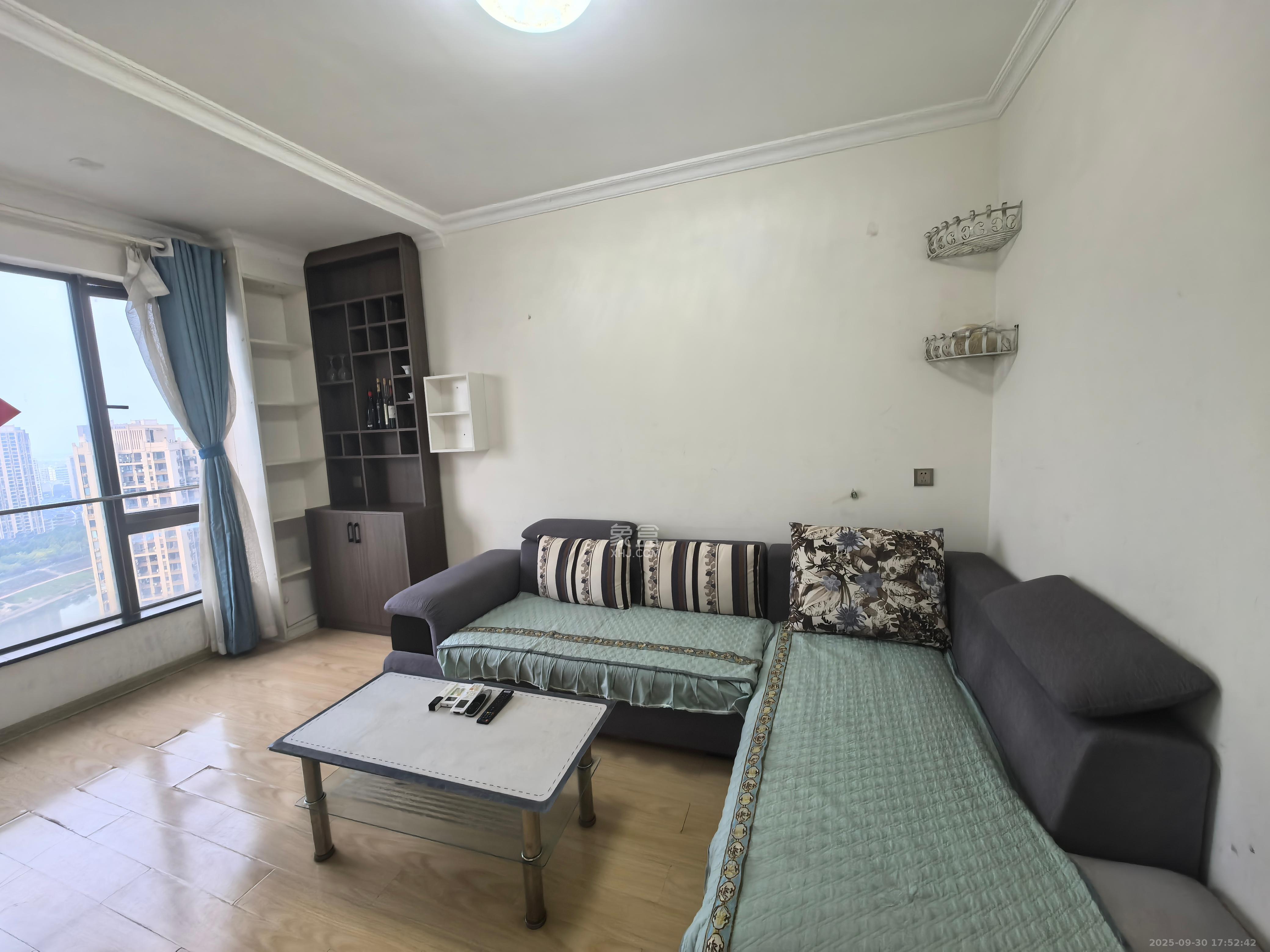 合能洋湖公馆 1室1厅1卫 1900.0元/月 合能洋湖公馆 1室1厅1卫 1900.0元/月室内图