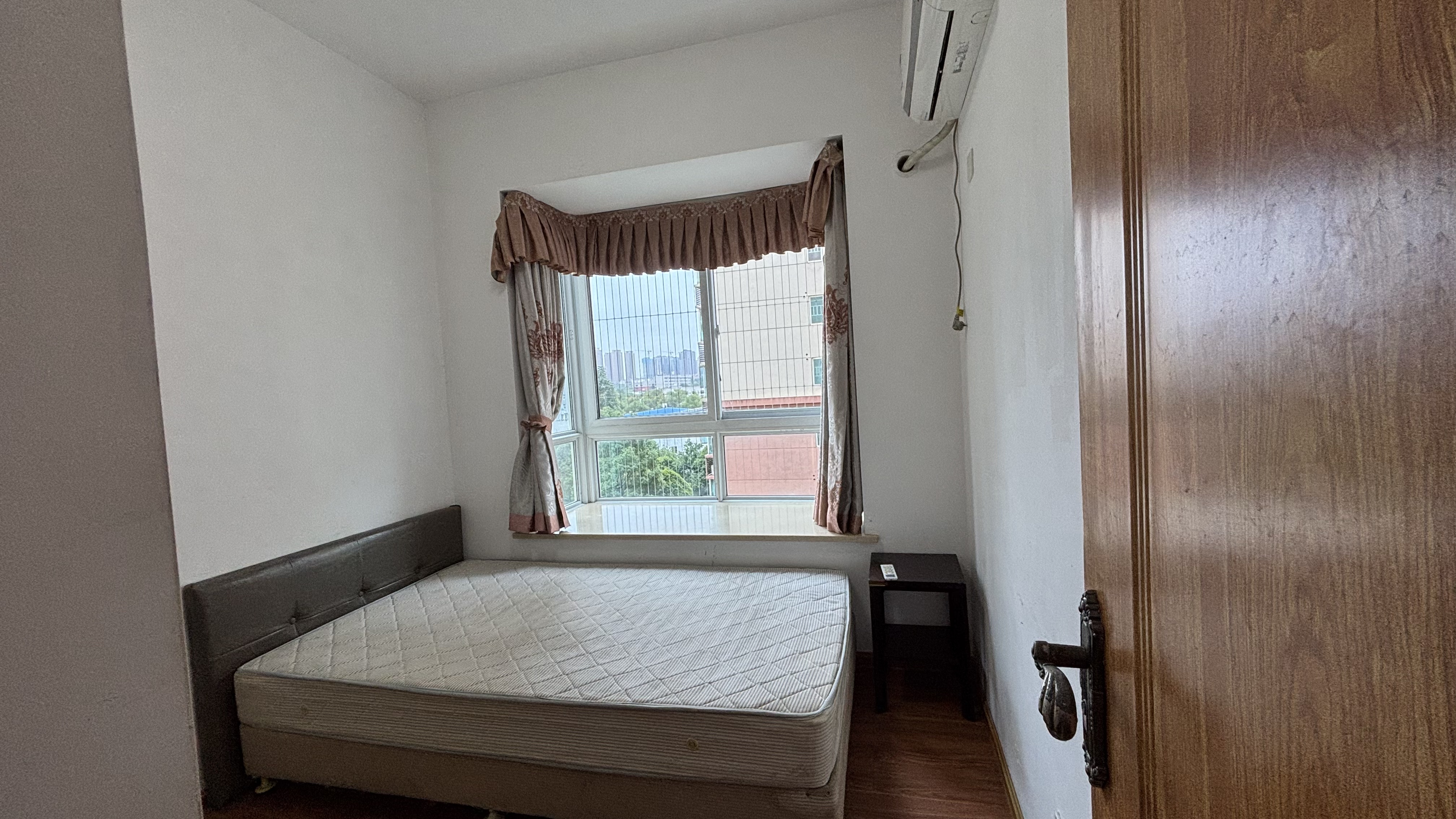 康馨佳园 3室2厅1卫 46.0万 康馨佳园 3室2厅1卫 46.0万室内图