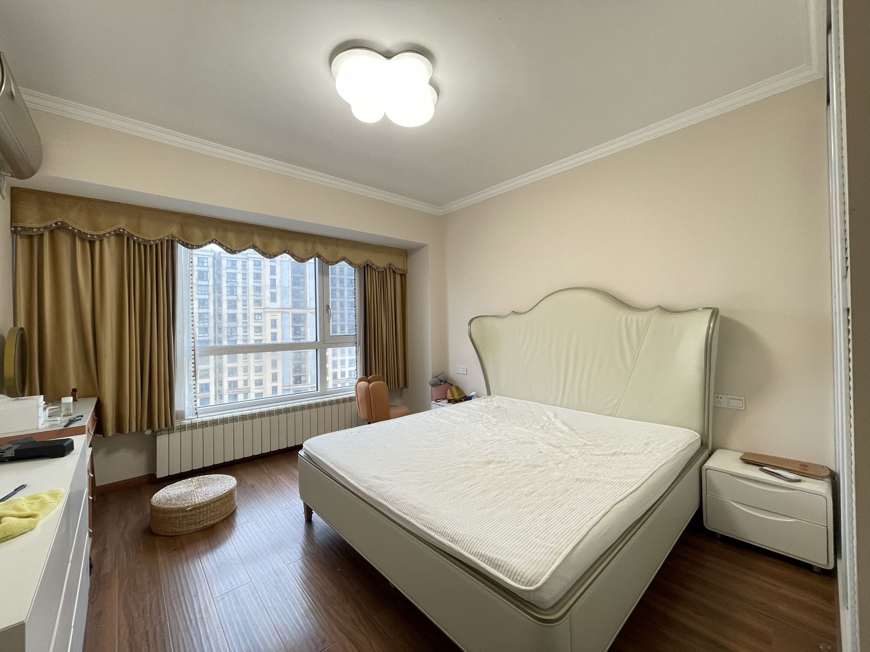 佳兆业金域天下二期 4室2厅2卫 79.8万 佳兆业金域天下二期 4室2厅2卫 79.8万室内图