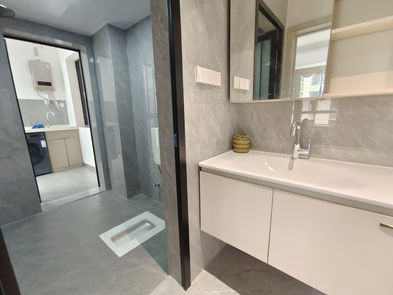 城市风景 3室2厅2卫 66.8万 城市风景 3室2厅2卫 66.8万室内图