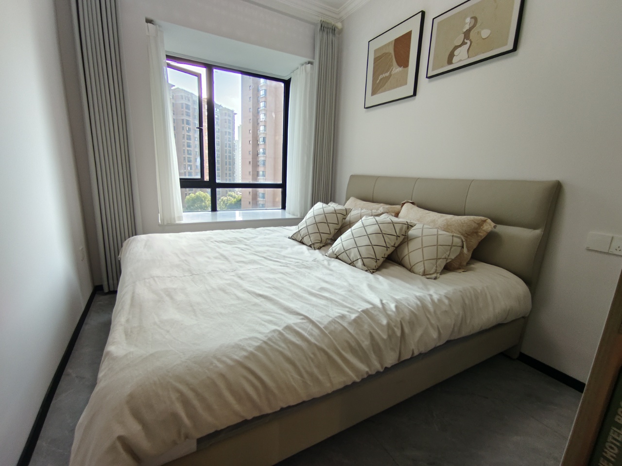 龙腾国际 3室2厅2卫 79.8万 龙腾国际 3室2厅2卫 79.8万室内图