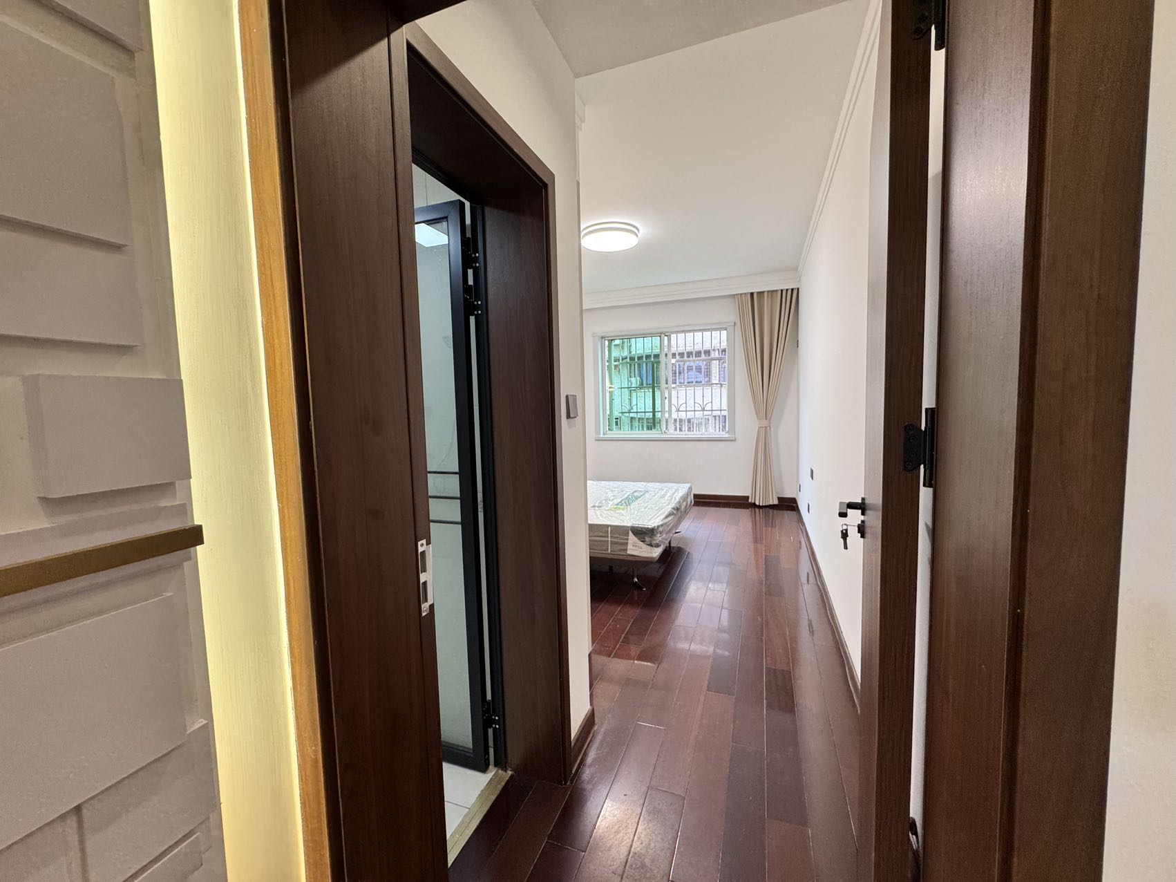 亚都花园 4室2厅2卫 59.8万 亚都花园 4室2厅2卫 59.8万室内图