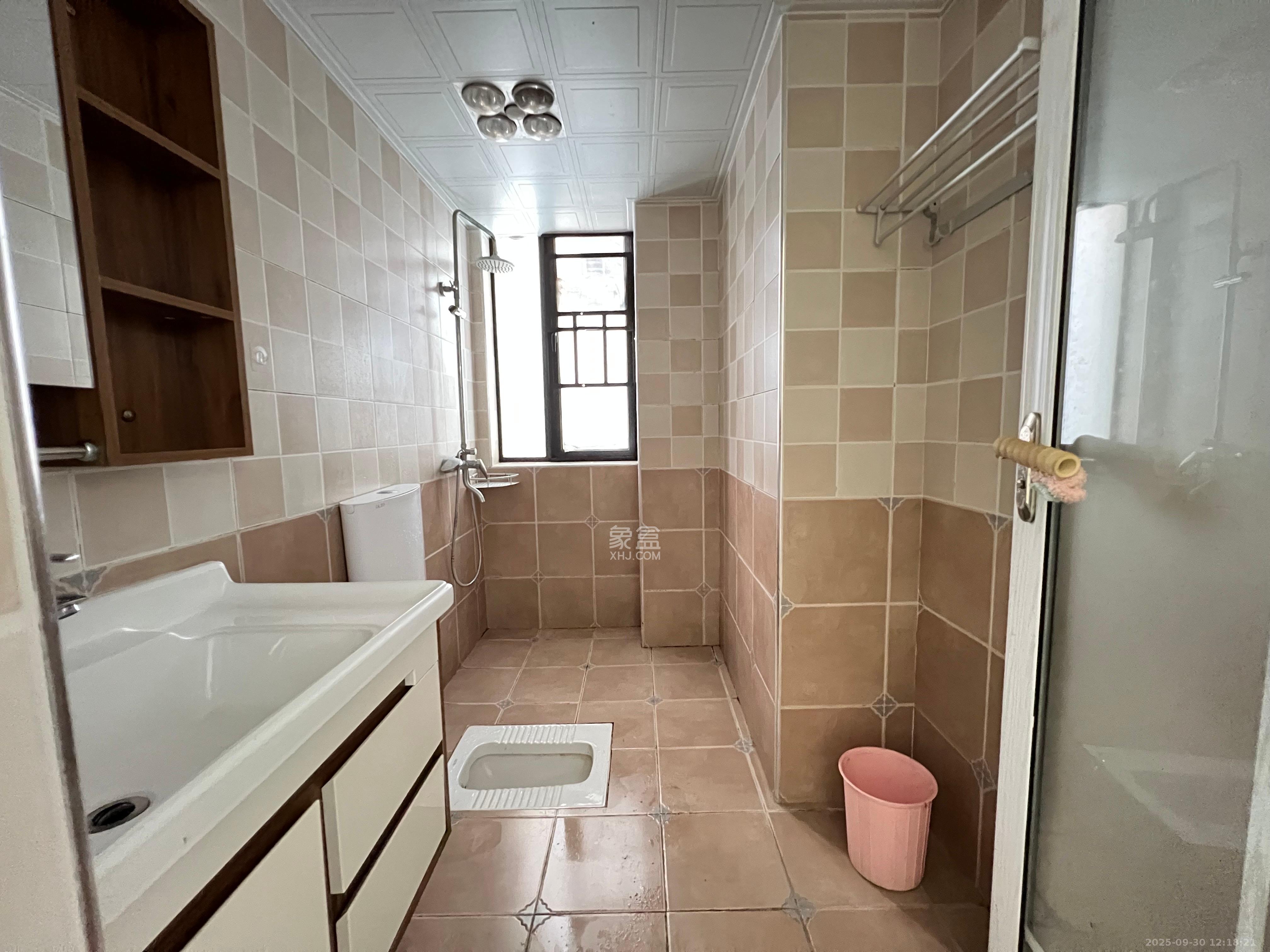 中国铁建梅溪青秀二期 3室2厅2卫 3000.0元/月 中国铁建梅溪青秀二期 3室2厅2卫 3000.0元/月室内图