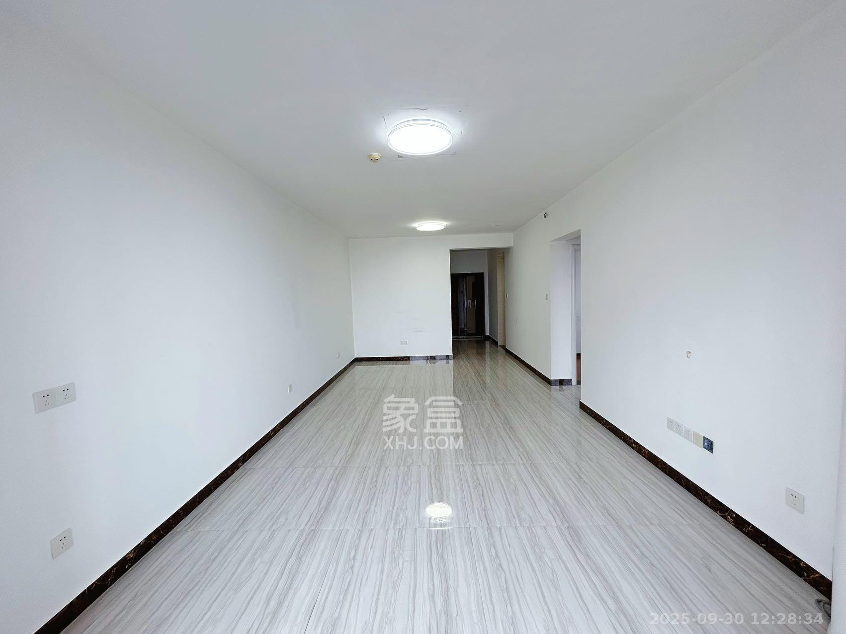 北辰三角洲E4区 3室2厅1卫 3200.0元/月 北辰三角洲E4区 3室2厅1卫 3200.0元/月室内图