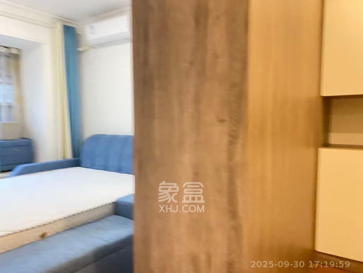 万科魅力之城 3室1厅1卫 2500.0元/月 万科魅力之城 3室1厅1卫 2500.0元/月室内图