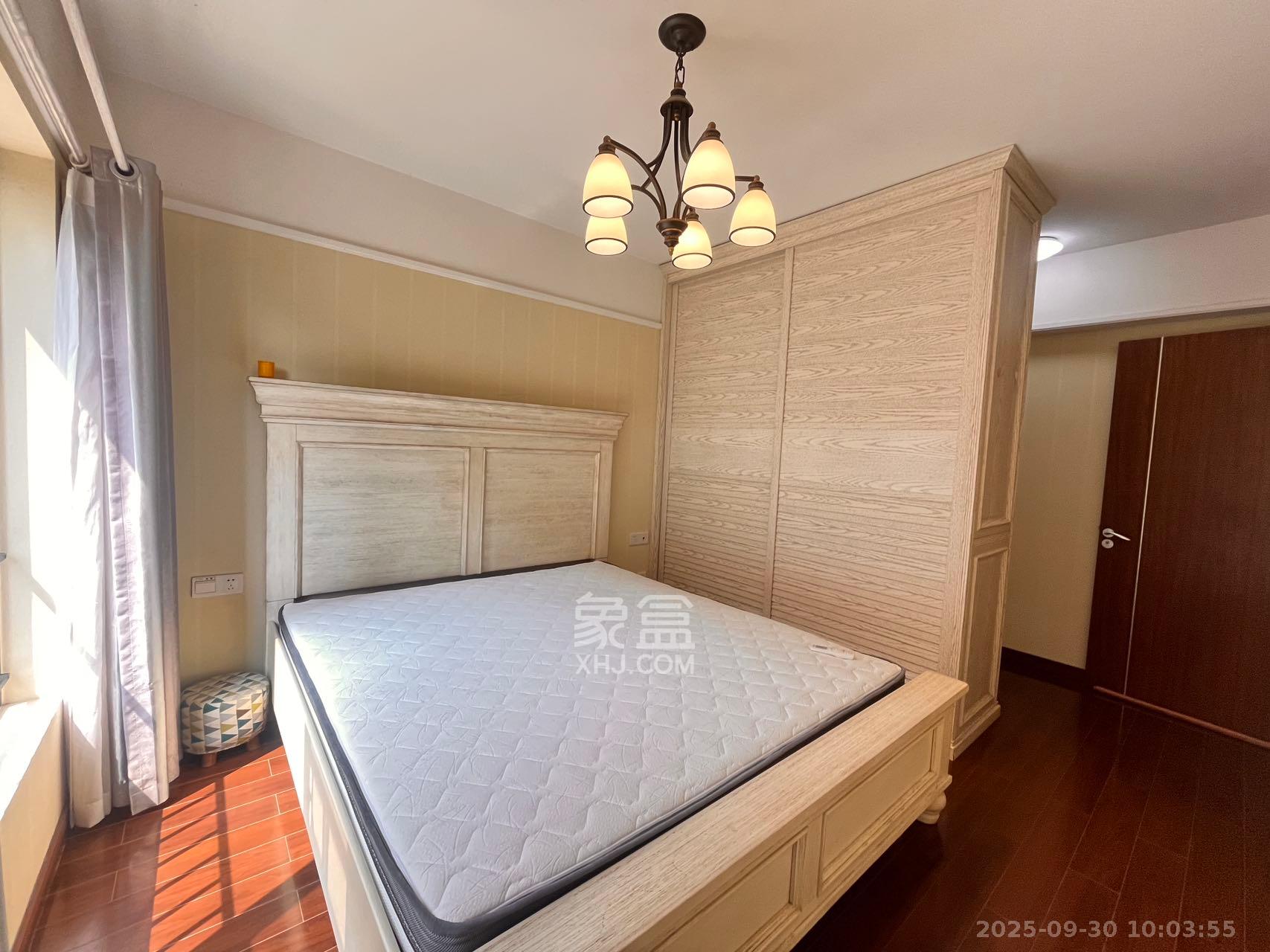 万科魅力之城非凡里  4室2厅2卫    3000.0元/月室内图