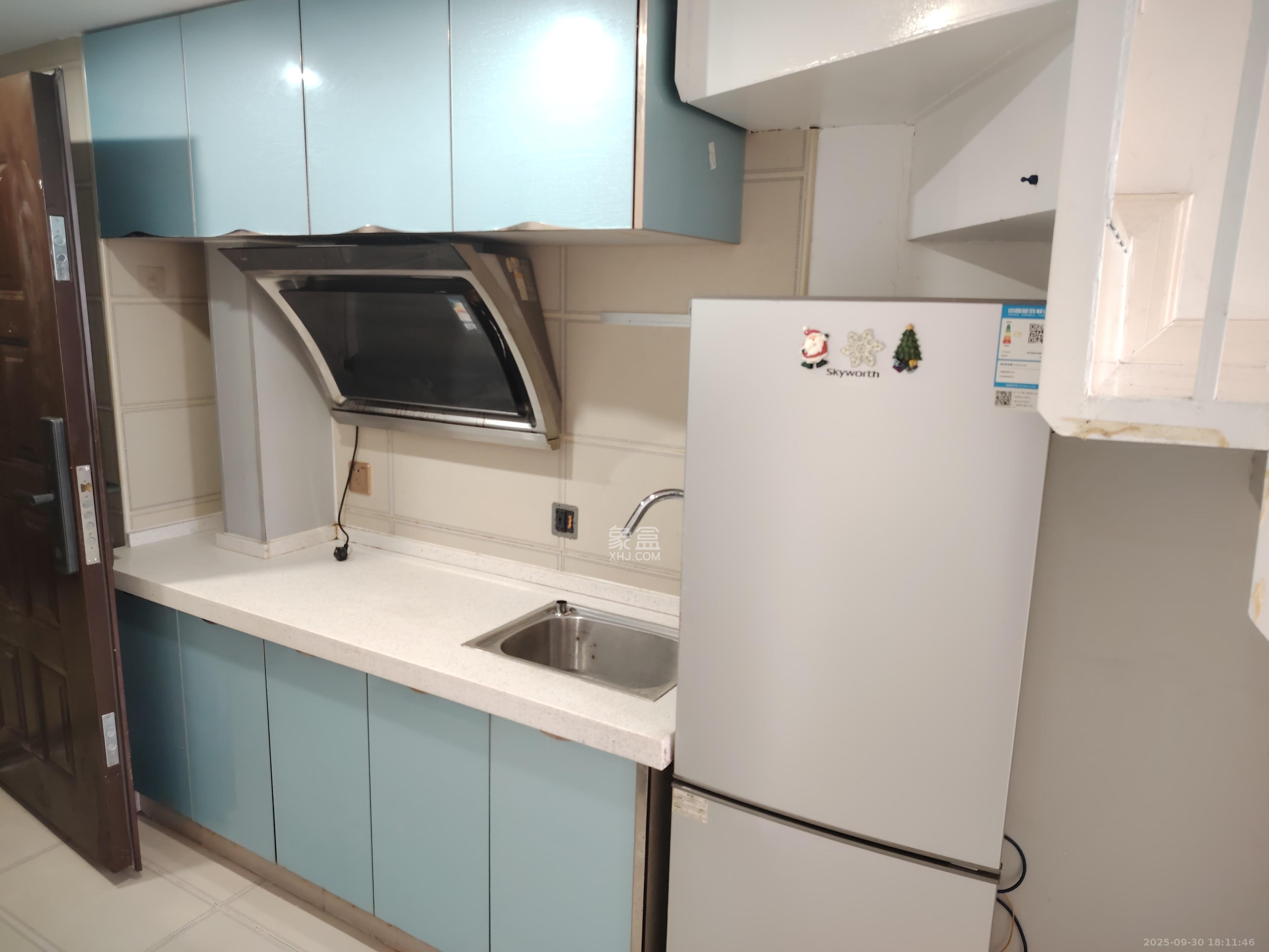 兰亭湾畔 1室1厅1卫 1600.0元/月 兰亭湾畔 1室1厅1卫 1600.0元/月室内图