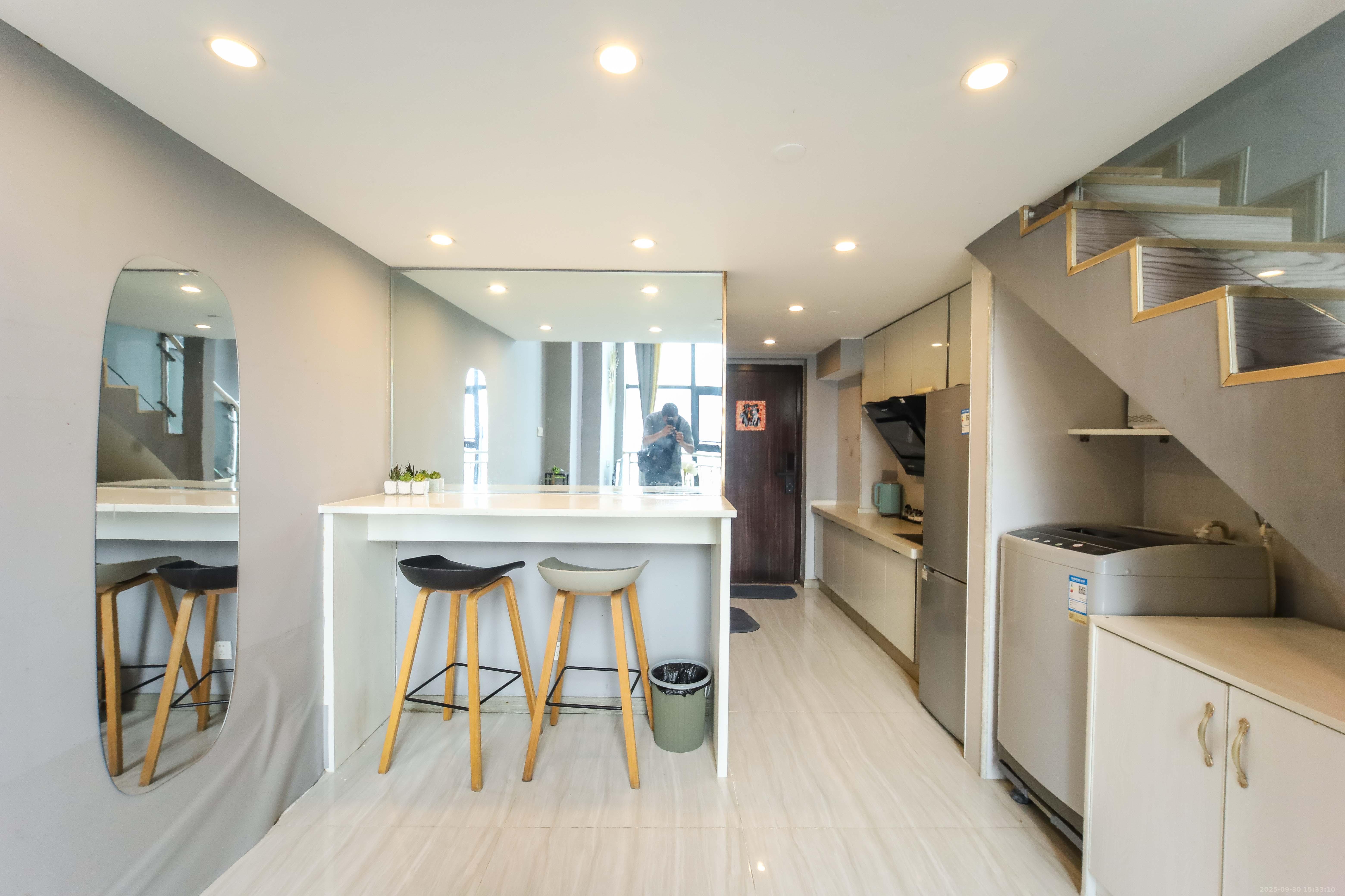 东盈商业广场（华泉城市广场）  1室1厅1卫    35.0万厨房