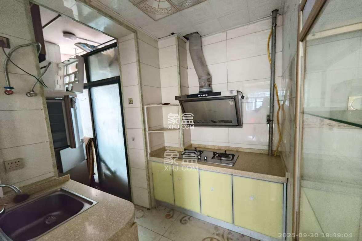 开元仪器单位房 1室1厅1卫 1111.00元/月 开元仪器单位房 1室1厅1卫 1111.00元/月室内图