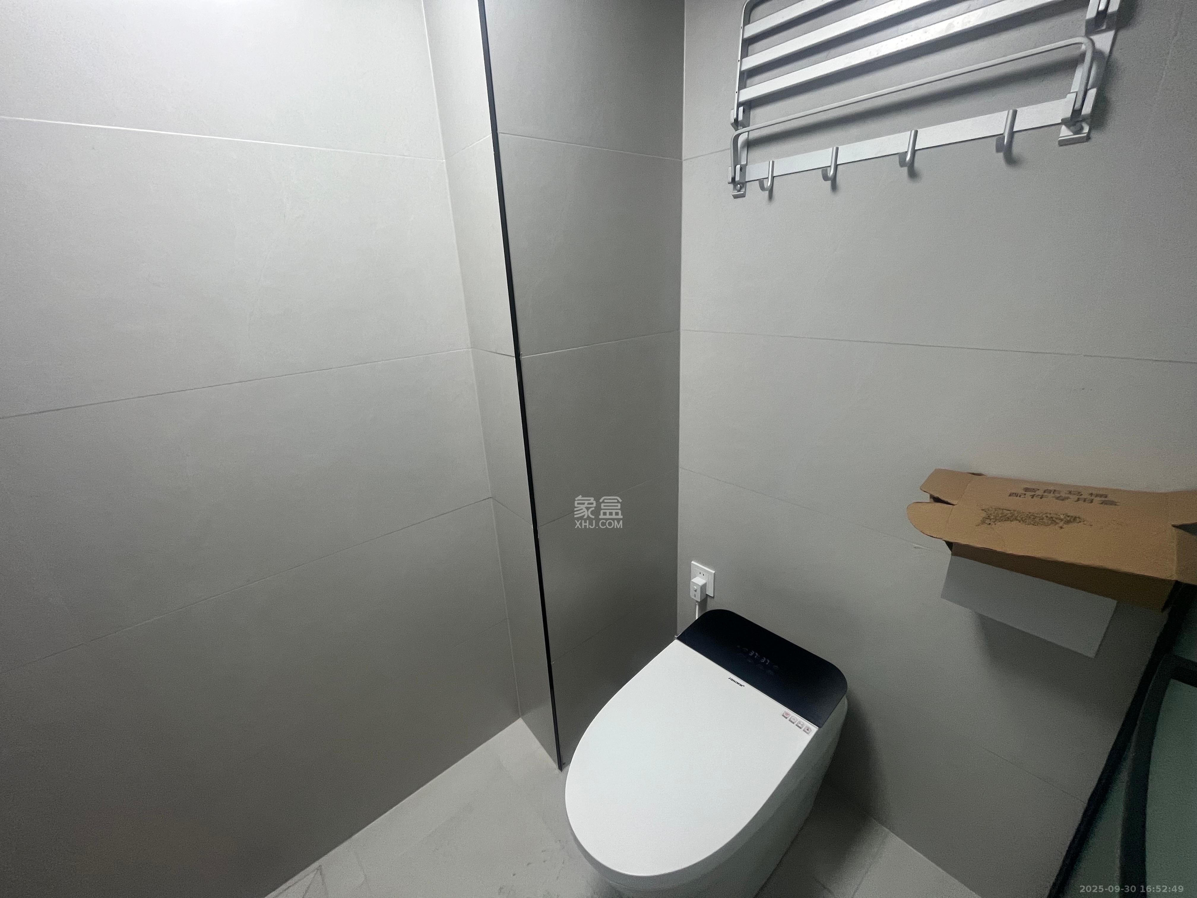 协信星澜汇  2室1厅1卫   3300.00元/月室内图