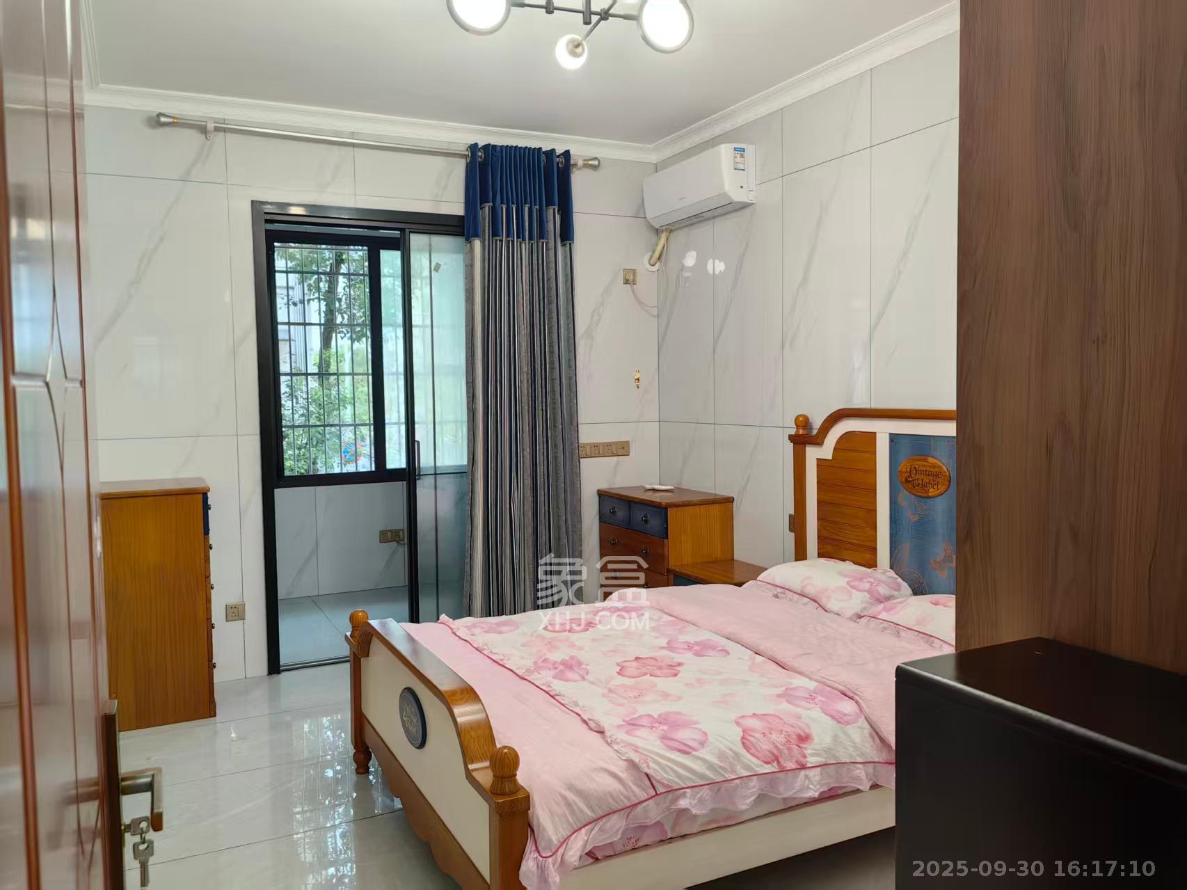 陈家湖小区 2室2厅1卫 3600.0元/月 陈家湖小区 2室2厅1卫 3600.0元/月室内图