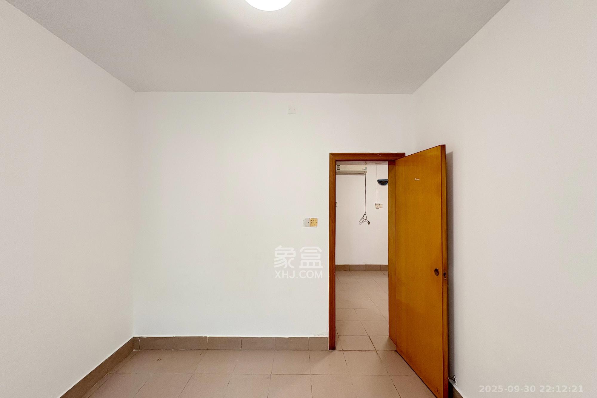 吉景小区  2室1厅1卫    39.8万卧室