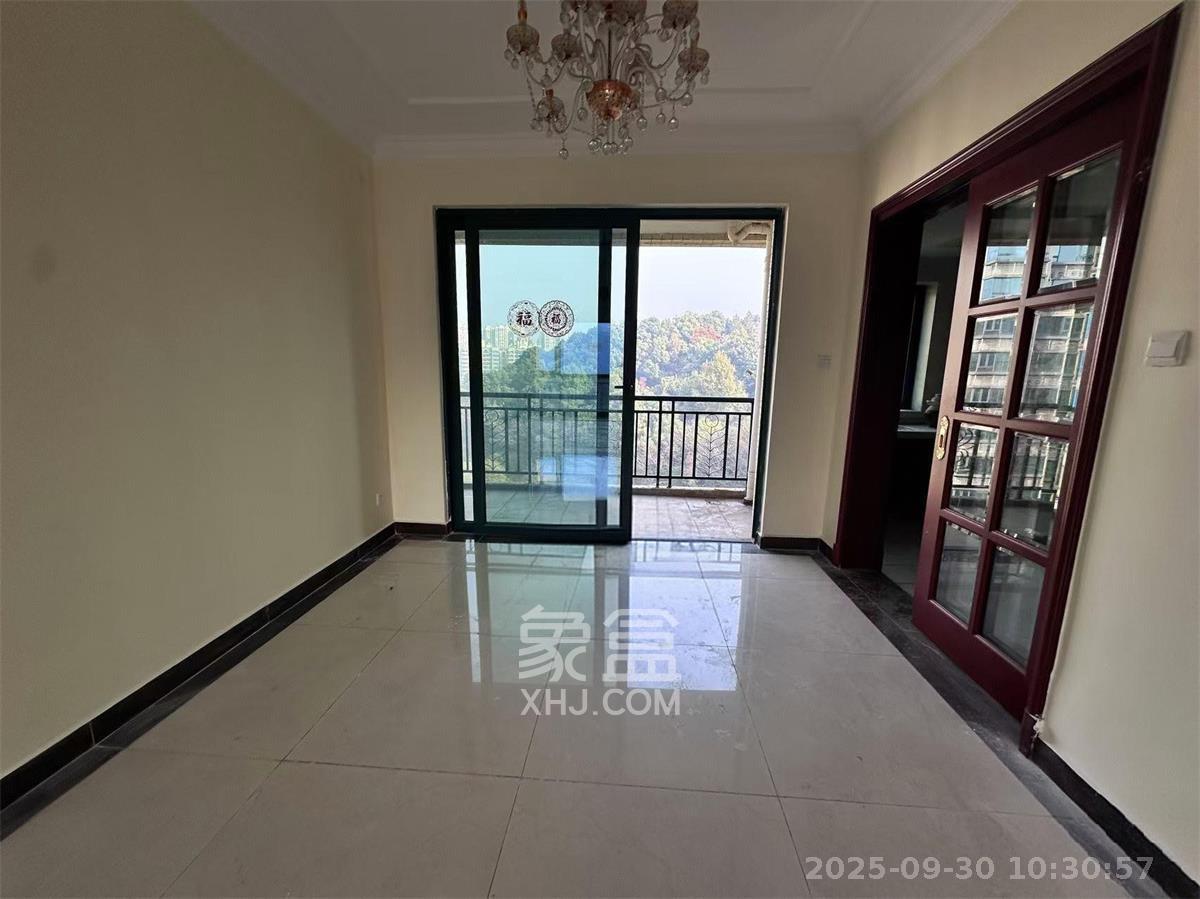 恒大城 4室2厅2卫 3000.0元/月 恒大城 4室2厅2卫 3000.0元/月室内图