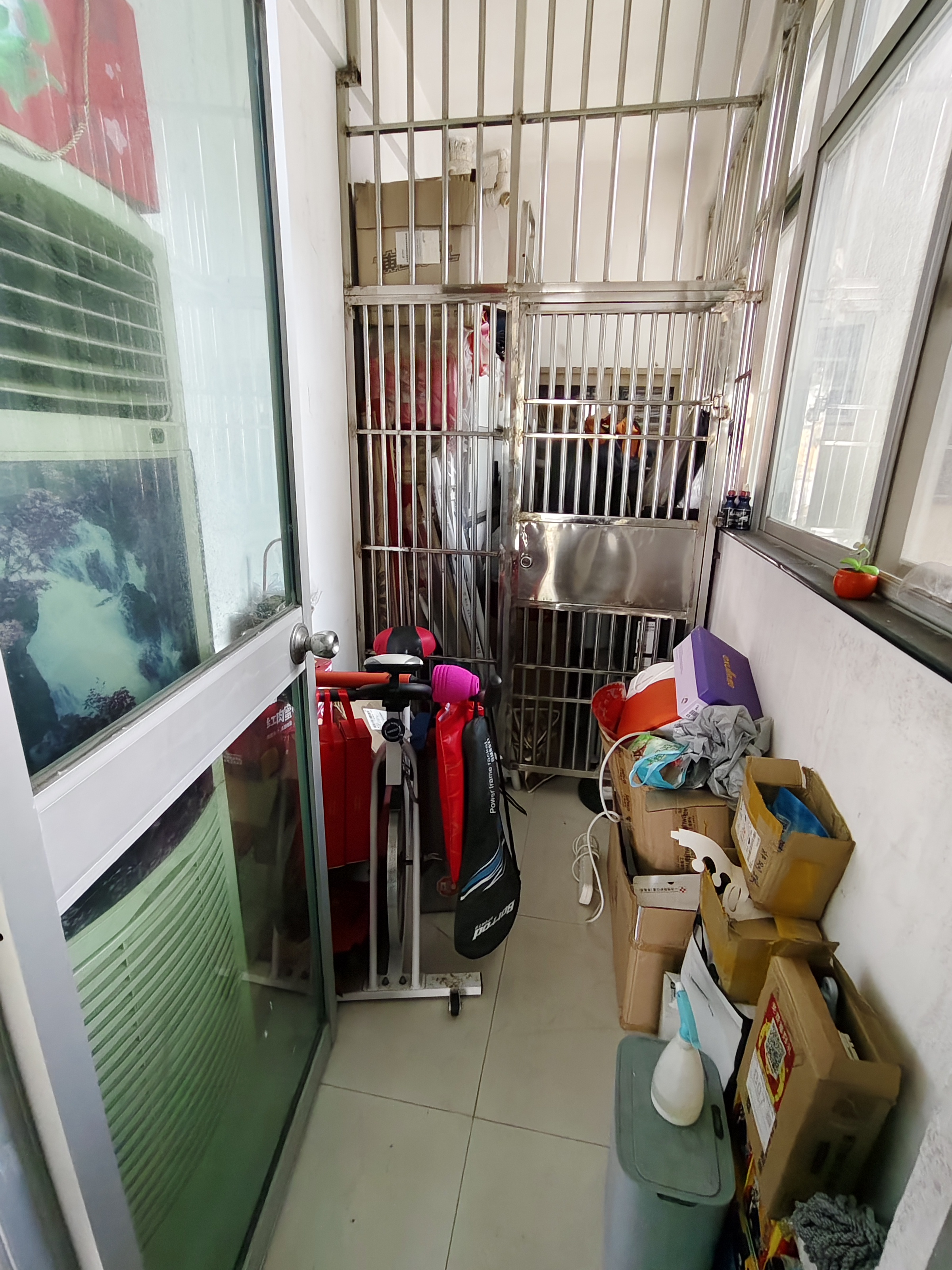 名门广场南区(一期) 4室2厅2卫 5000.0元/月 名门广场南区(一期) 4室2厅2卫 5000.0元/月室内图