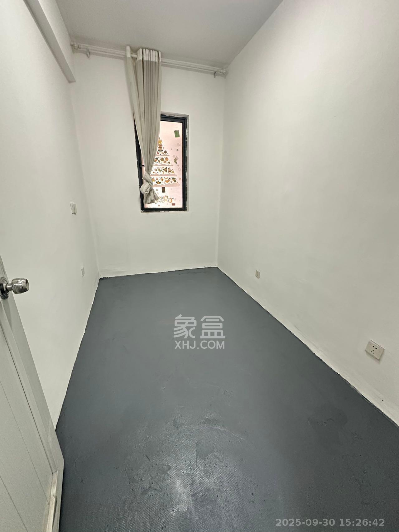 五一大道202(中环壹世界) 3室1厅1卫 3800.0元/月 五一大道202(中环壹世界) 3室1厅1卫 3800.0元/月室内图