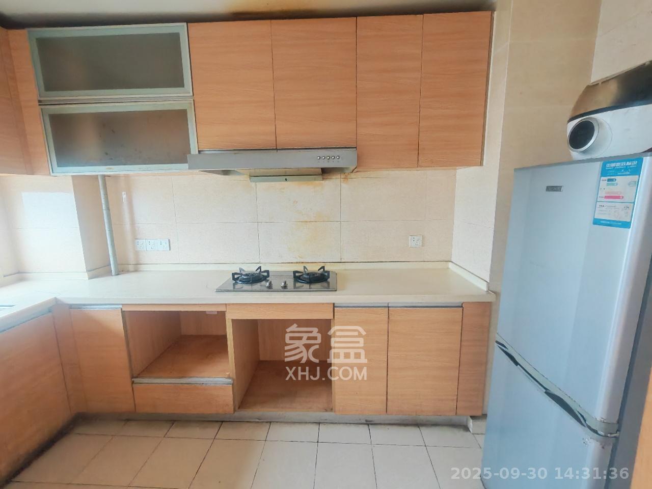 旭辉国际广场（永升商业广场）  4室2厅1卫    3000.0元/月室内图