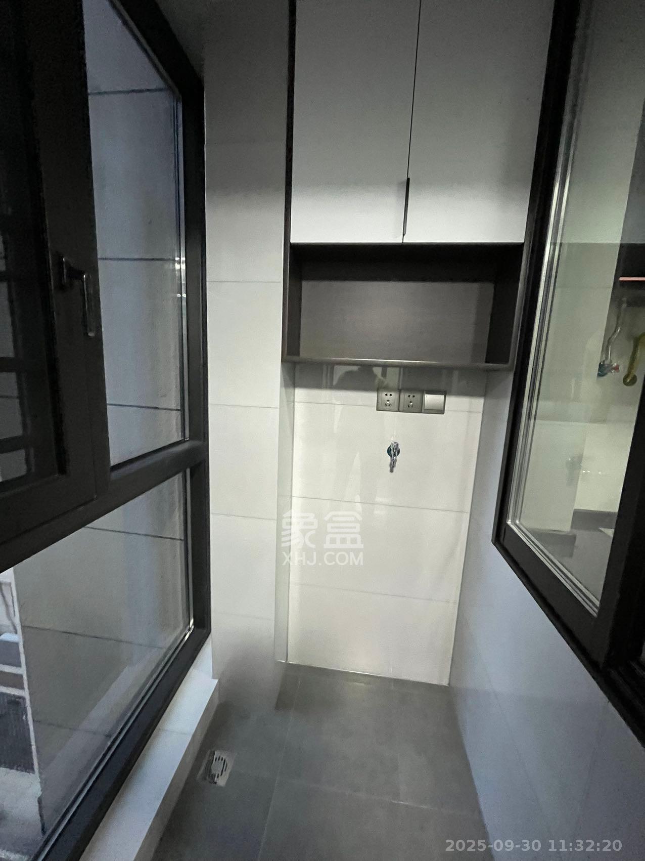 长房明宸府 3室2厅1卫 2500.0元/月 长房明宸府 3室2厅1卫 2500.0元/月室内图