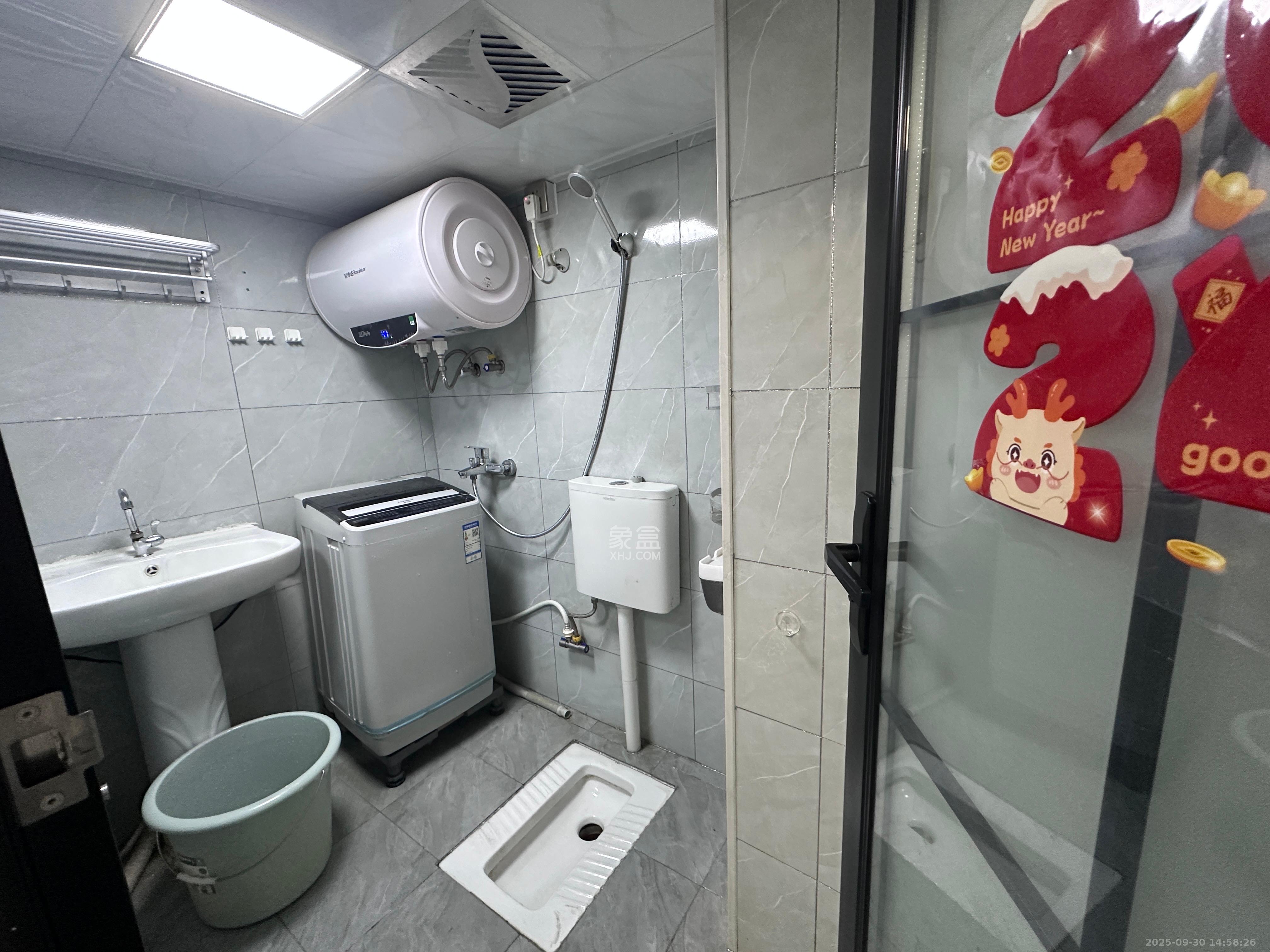 龙湖湘江星座(祺鑫星座公寓) 1室1厅1卫 2000.0元/月 龙湖湘江星座(祺鑫星座公寓) 1室1厅1卫 2000.0元/月室内图