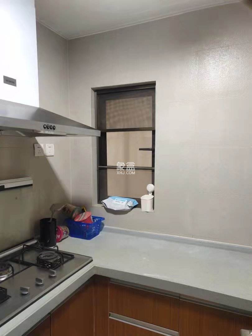 万科浪琴湾 1室1厅1卫 105.0万 万科浪琴湾 1室1厅1卫 105.0万室内图