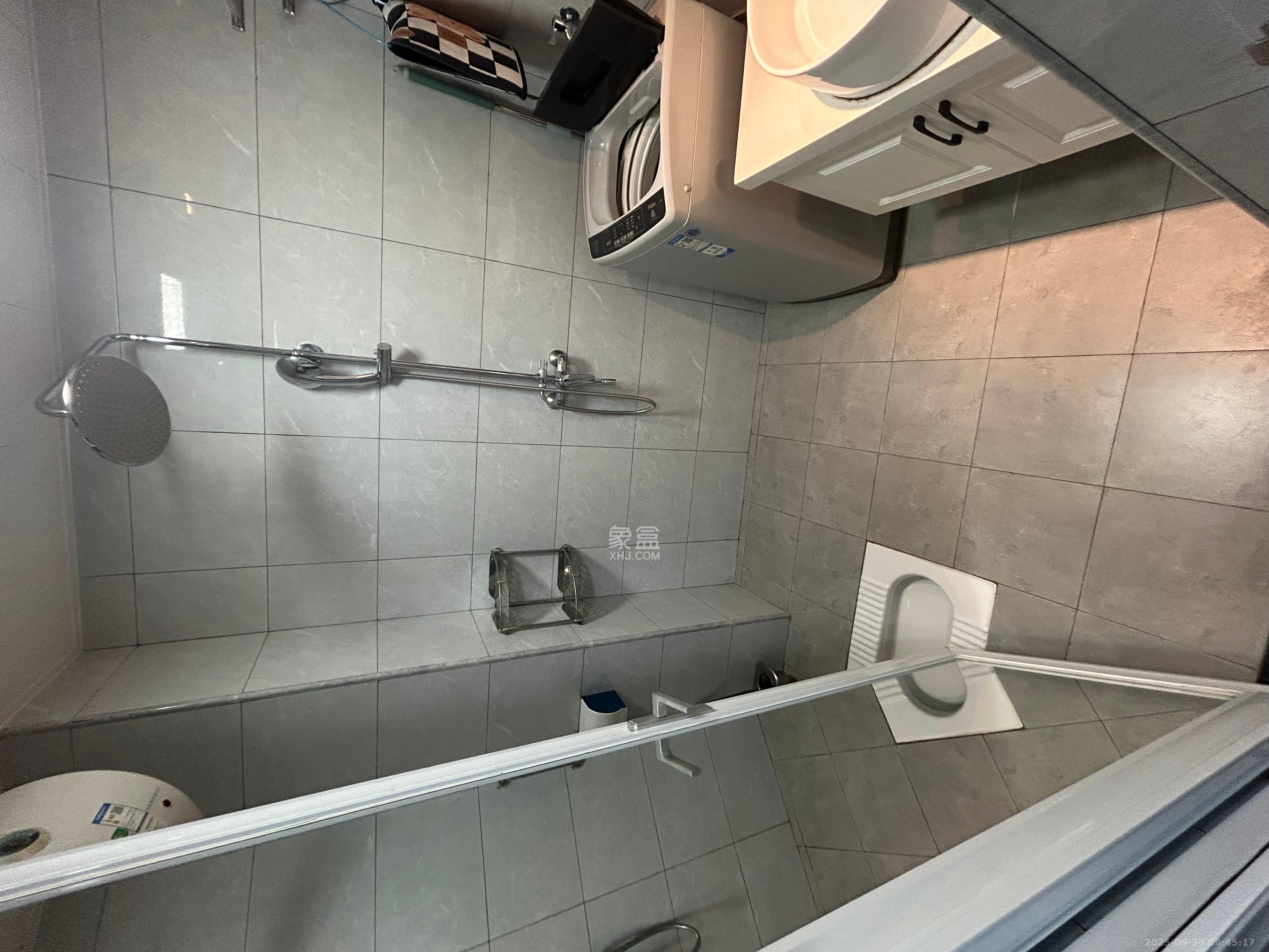 金科时代中心 1室1厅1卫 1500.0元/月 金科时代中心 1室1厅1卫 1500.0元/月室内图