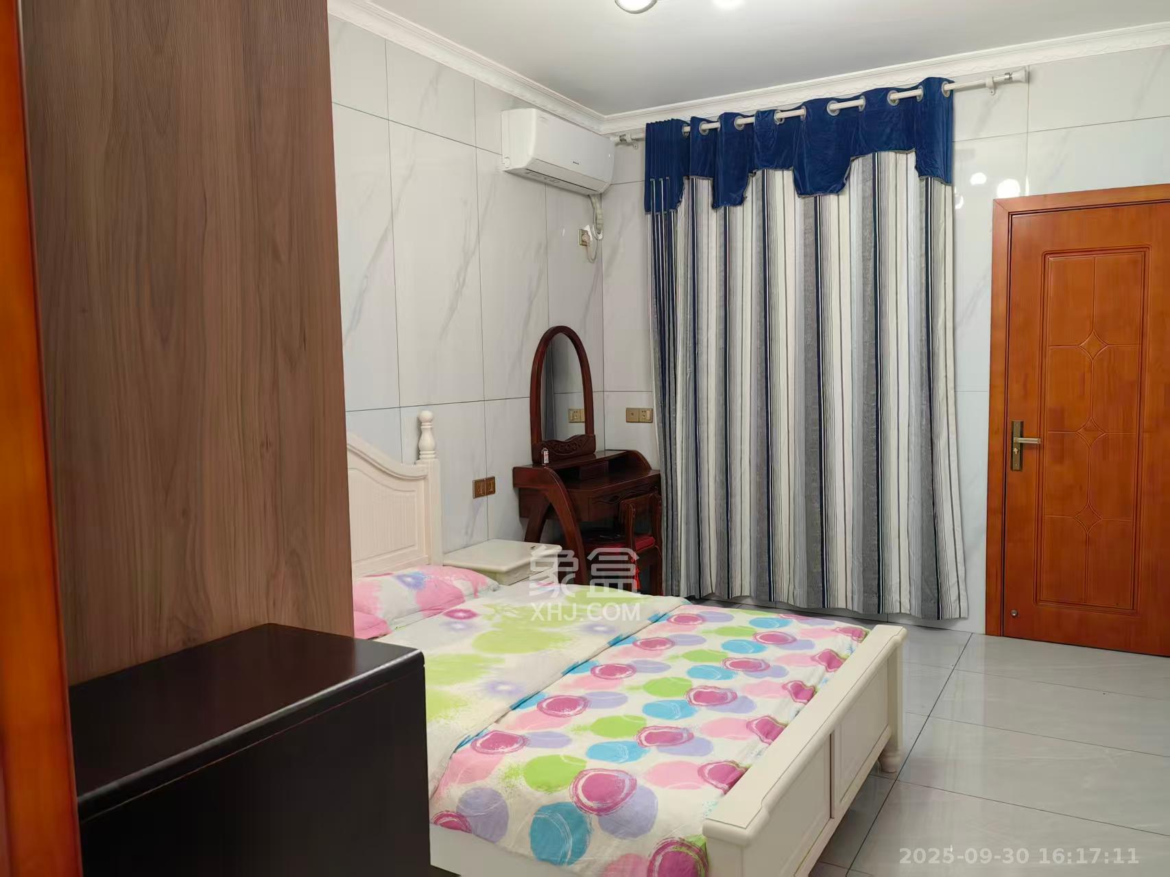 陈家湖小区 2室2厅1卫 3600.0元/月 陈家湖小区 2室2厅1卫 3600.0元/月室内图