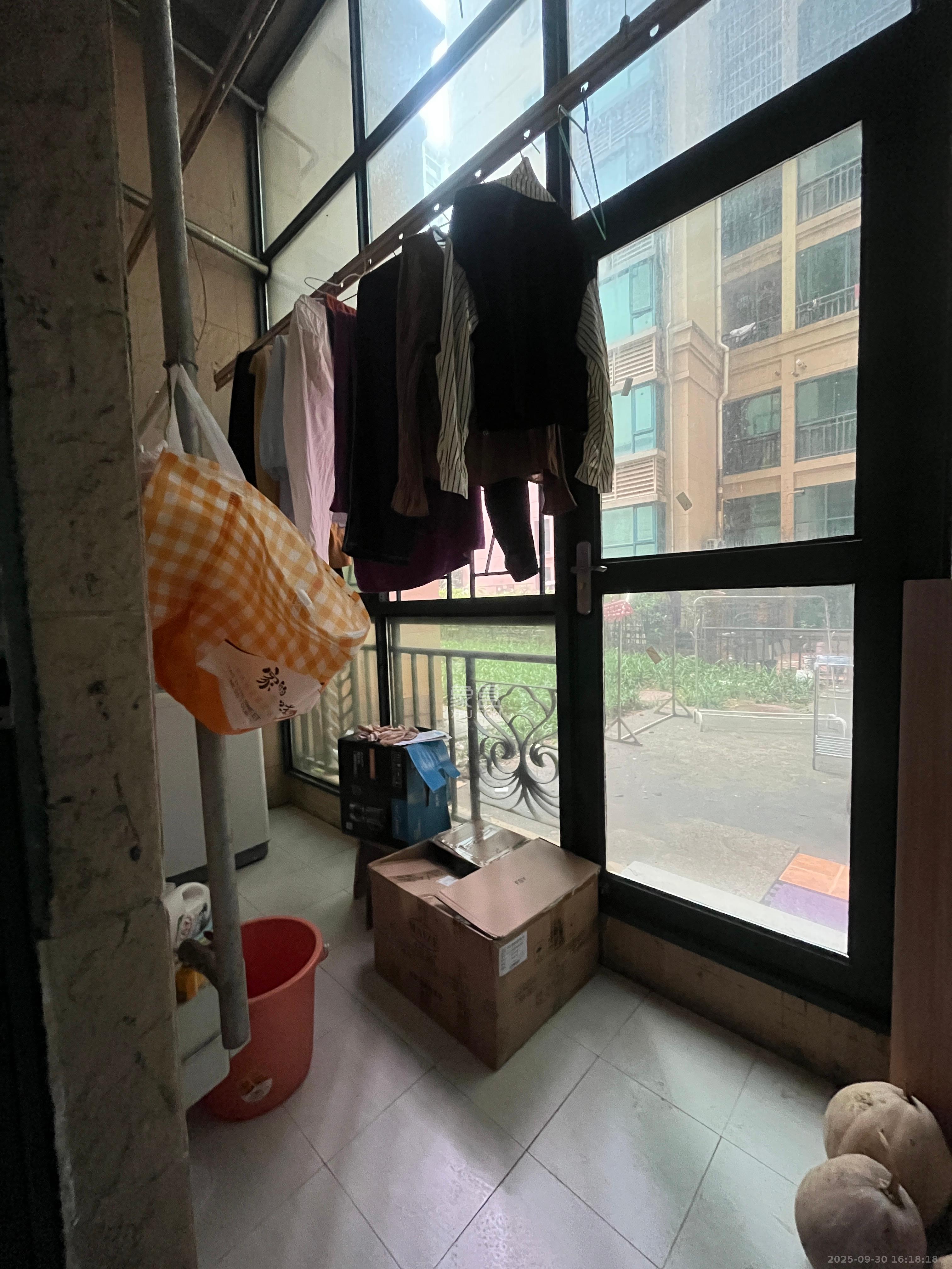 恒大名都 6室2厅3卫 2200.0元/月 恒大名都 6室2厅3卫 2200.0元/月室内图