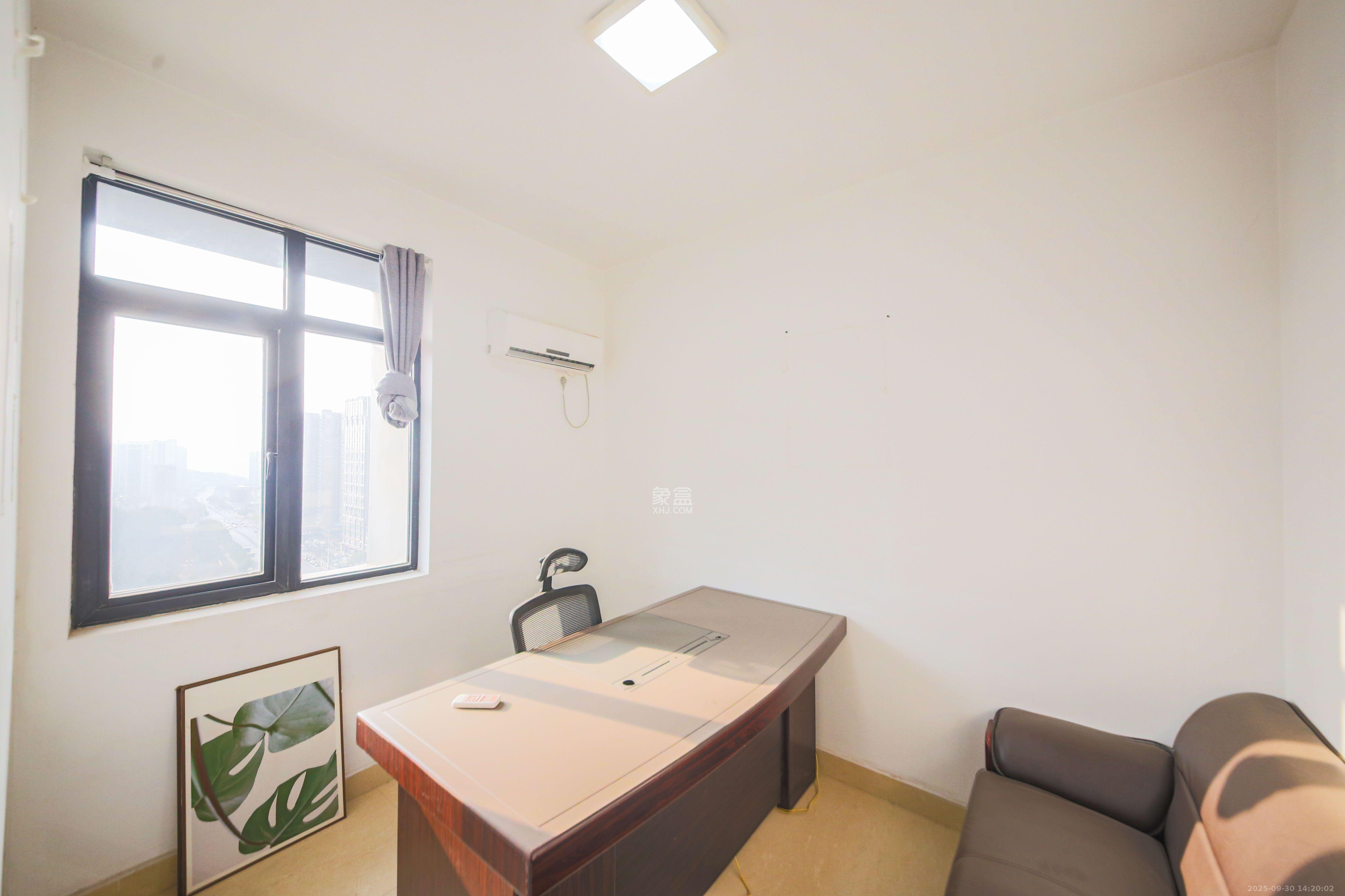 鑫远杰座 3室2厅1卫 3000.0元/月 鑫远杰座 3室2厅1卫 3000.0元/月室内图