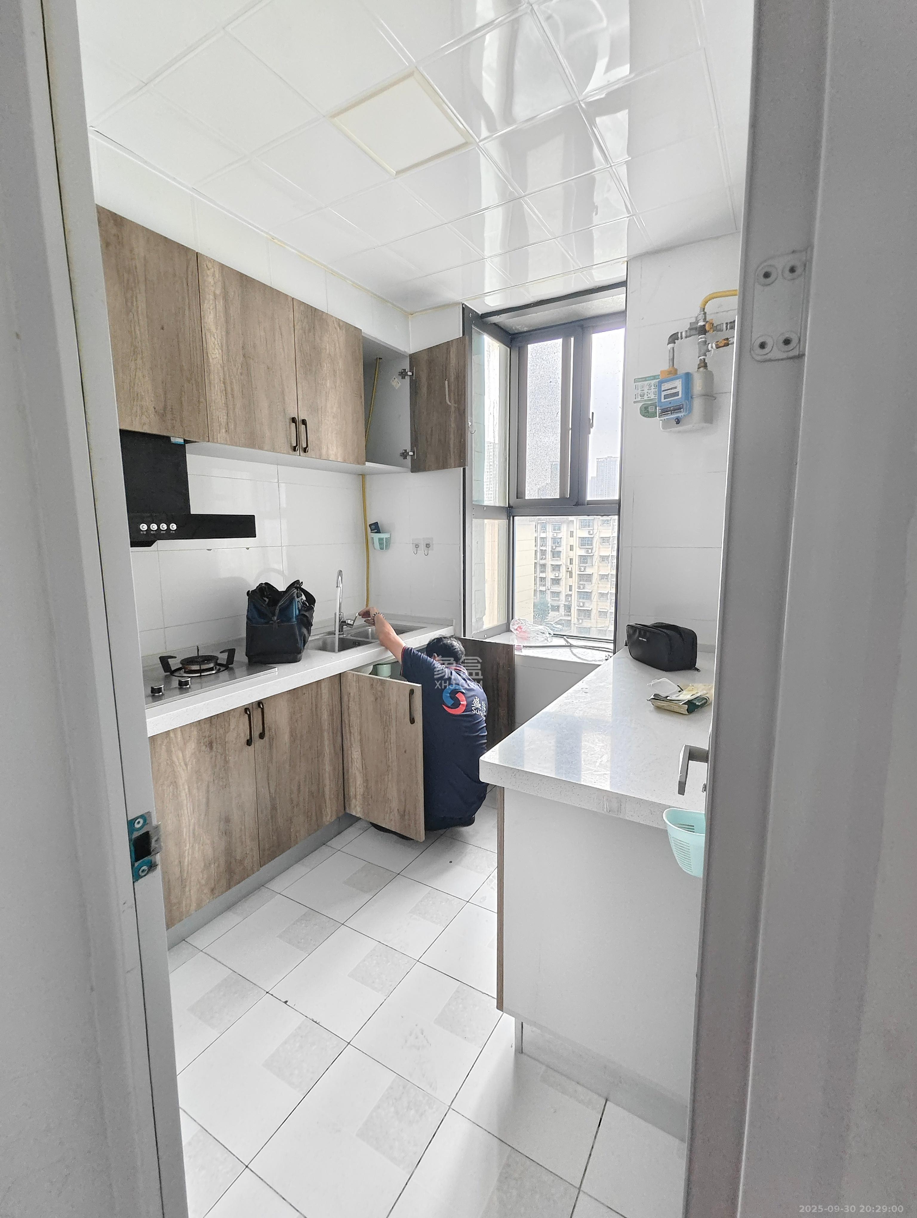 上民航宿舍 2室1厅1卫 2000.00元/月 上民航宿舍 2室1厅1卫 2000.00元/月室内图