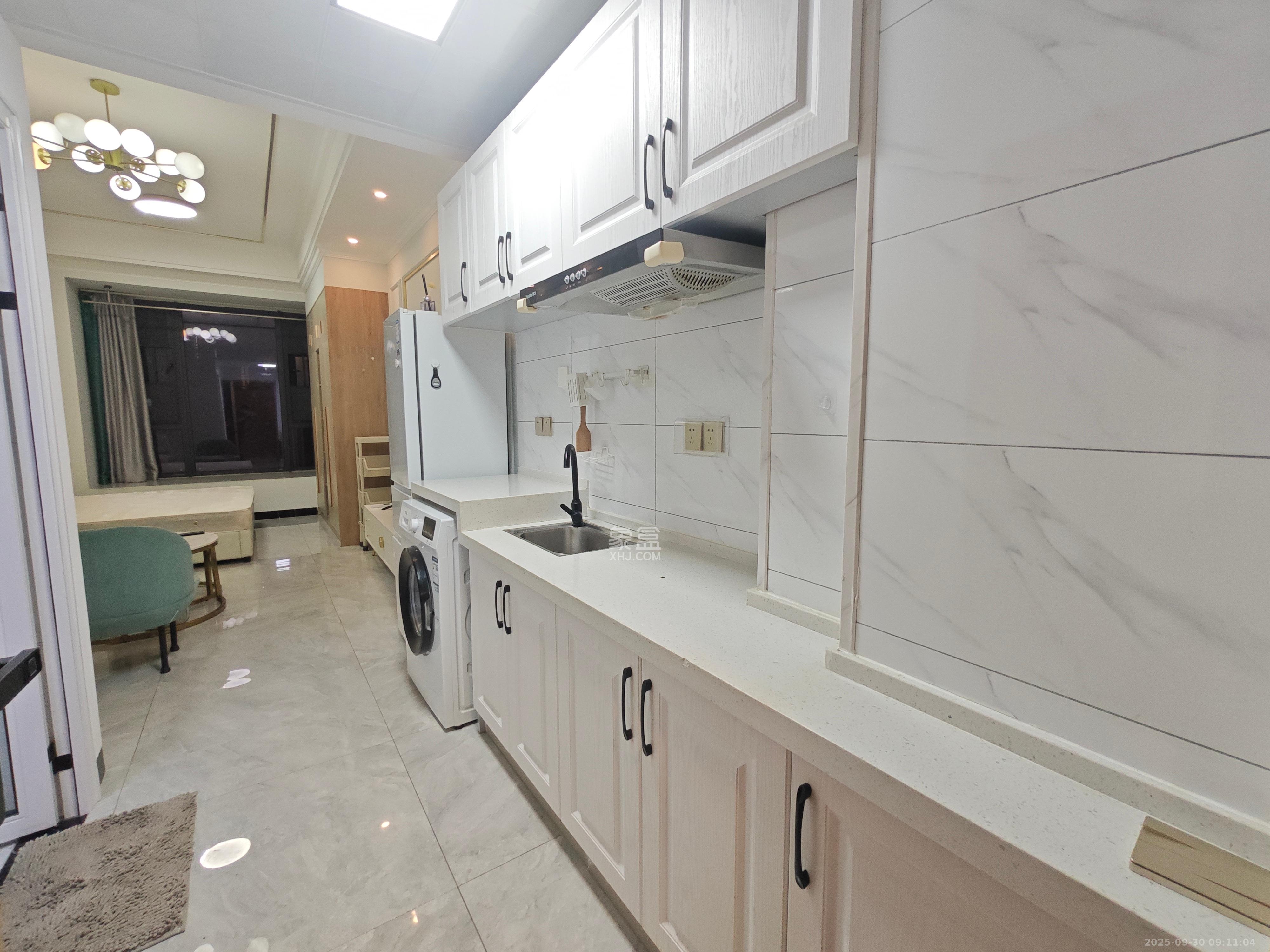 明昇壹城(明昇时代广场)三期 1室1厅1卫 1700.0元/月 明昇壹城(明昇时代广场)三期 1室1厅1卫 1700.0元/月室内图