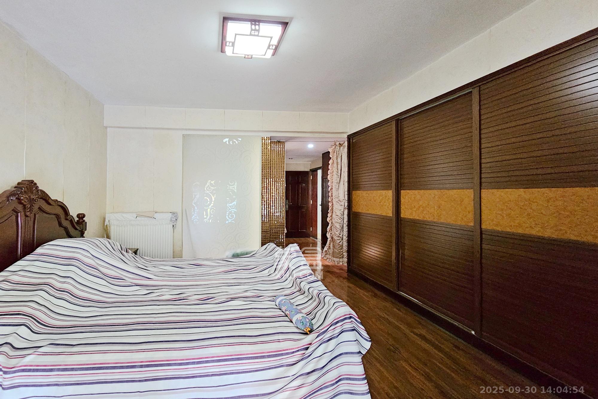 嘉宇盛世华章 4室2厅2卫 3800.0元/月 嘉宇盛世华章 4室2厅2卫 3800.0元/月室内图