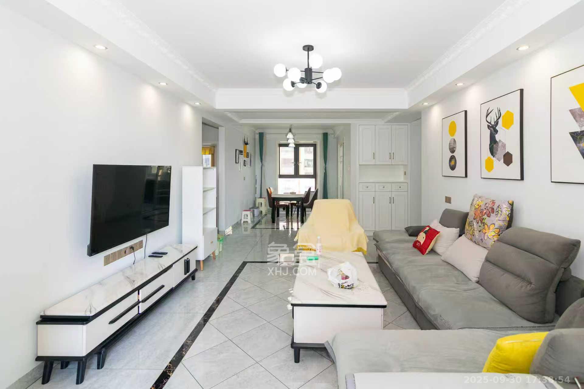 金地三千府(金地湖山樾、金地自在城)  3室2厅2卫    1900.0元/月 金地三千府(金地湖山樾、金地自在城)  3室2厅2卫    1900.0元/月