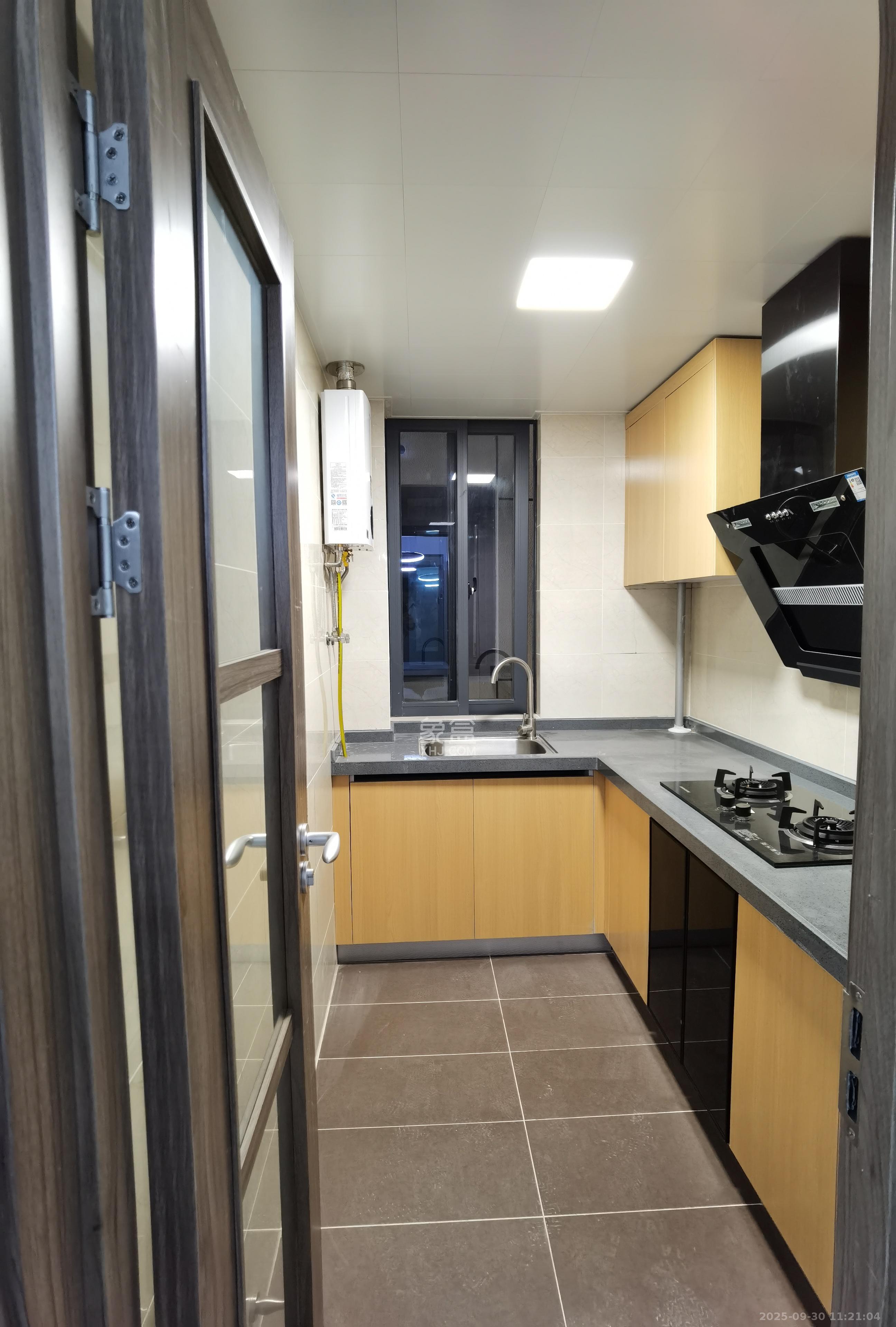 高峰领寓（CTEC高峰零部件交易中心）  1室1厅1卫    1300.0元/月室内图