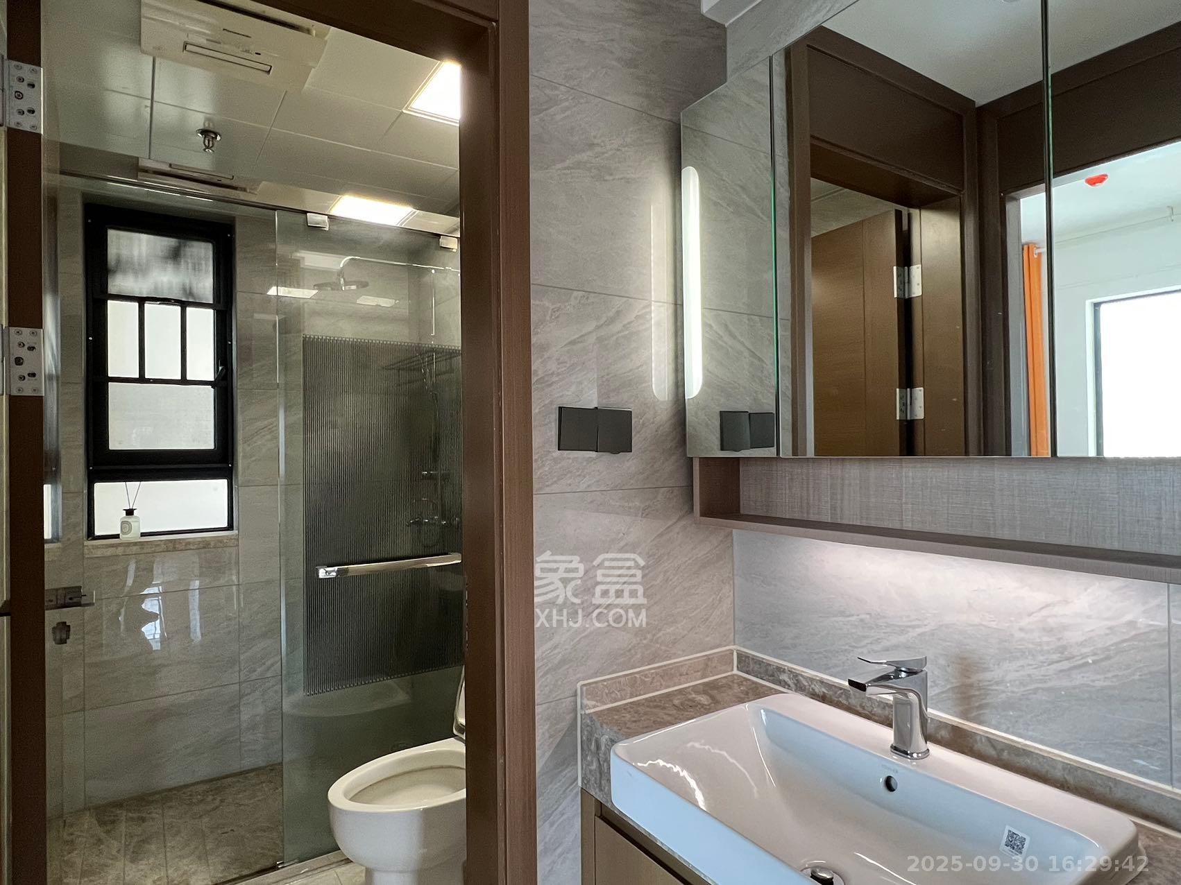 万科魅力之城天阔里  3室2厅2卫    3000.0元/月室内图