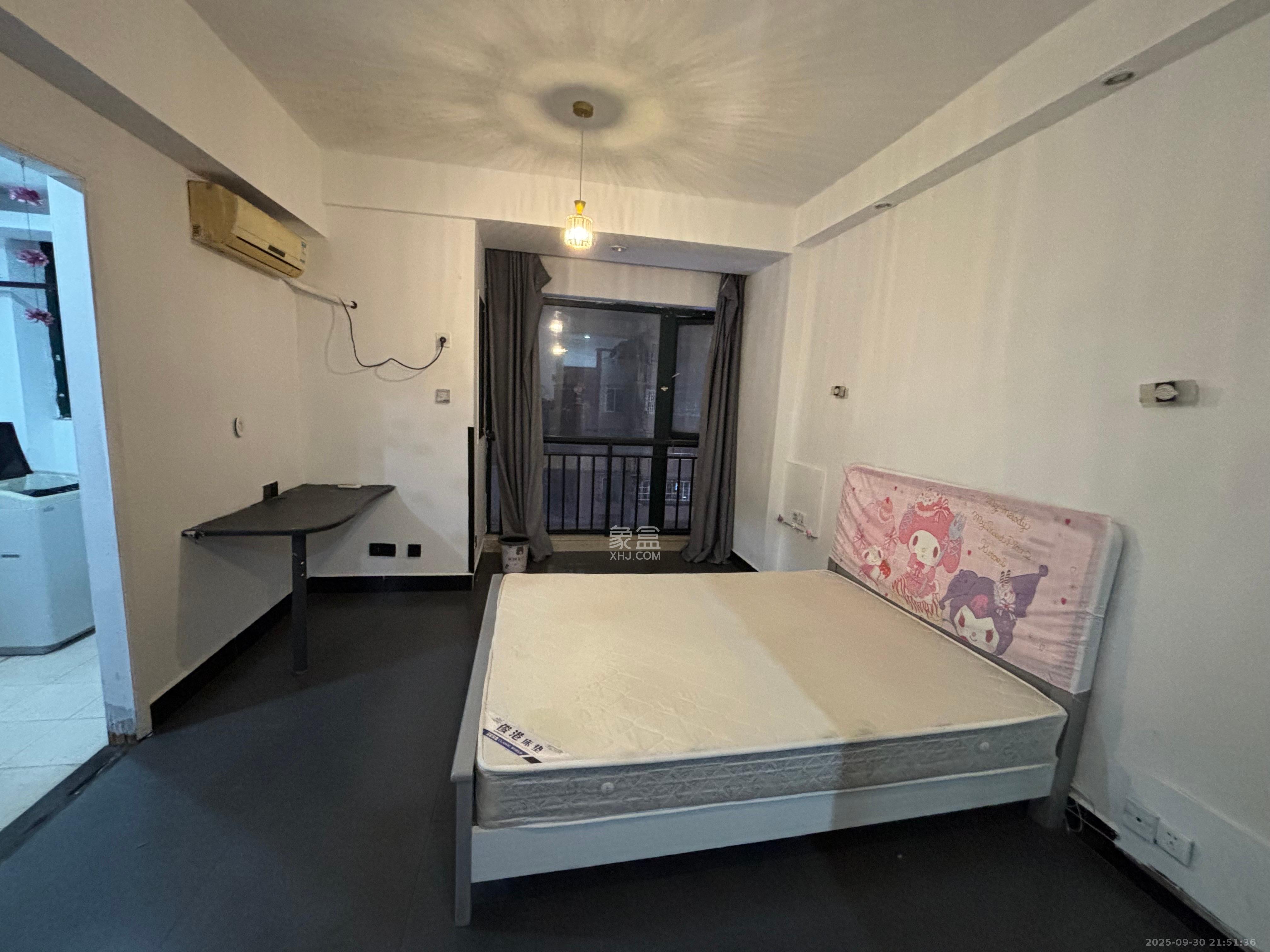 新青年公寓  1室1厅1卫    1600.0元/月 新青年公寓  1室1厅1卫    1600.0元/月室内图