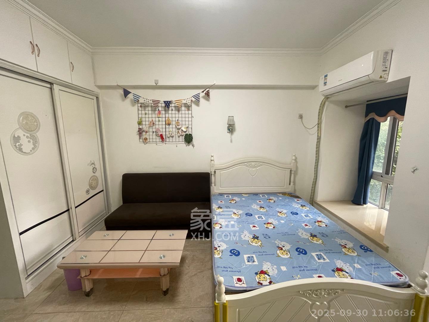 星城荣域 1室1厅1卫 1200.0元/月 星城荣域 1室1厅1卫 1200.0元/月室内图