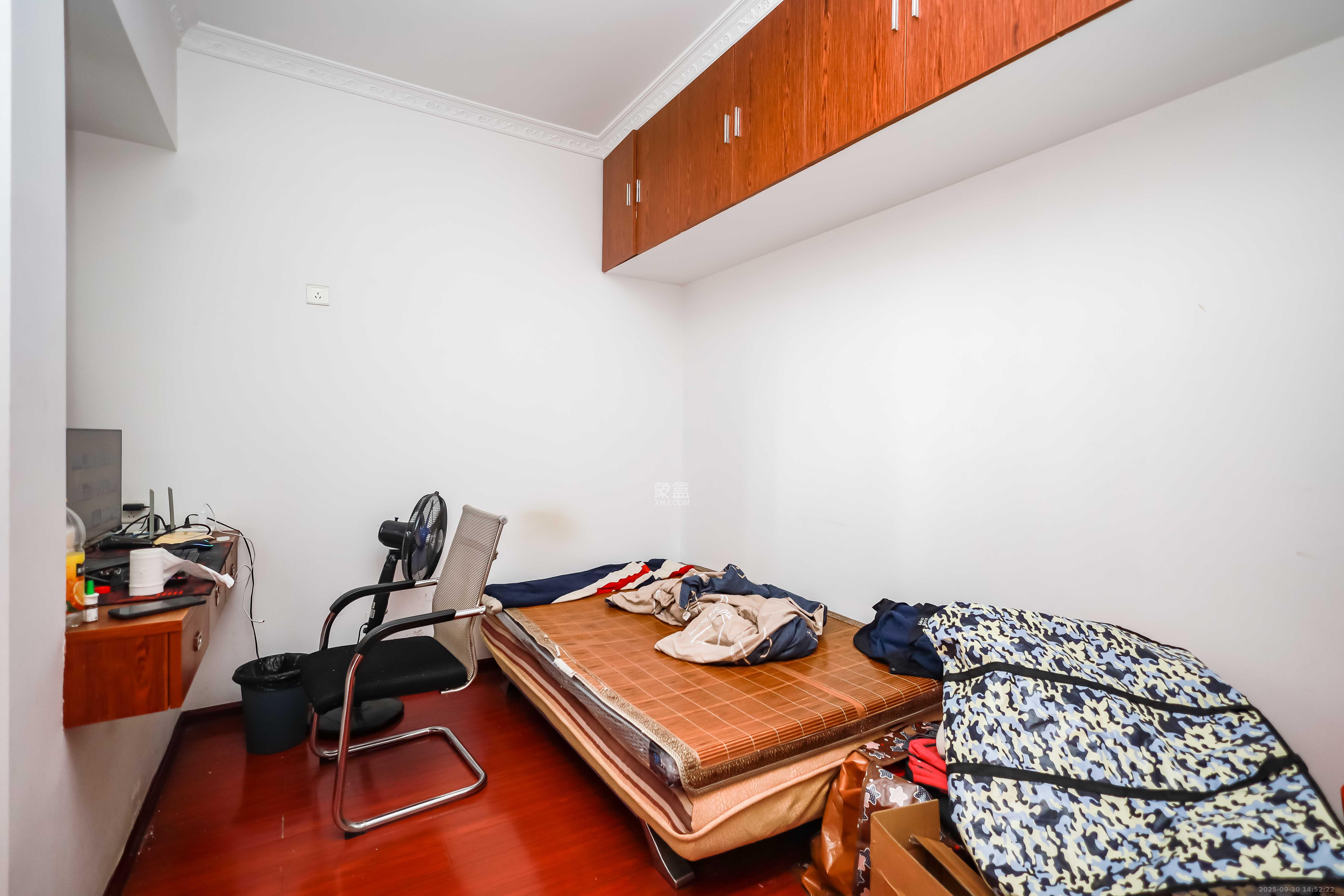 未来城科学家园 5室2厅3卫 165.0万 未来城科学家园 5室2厅3卫 165.0万卧室