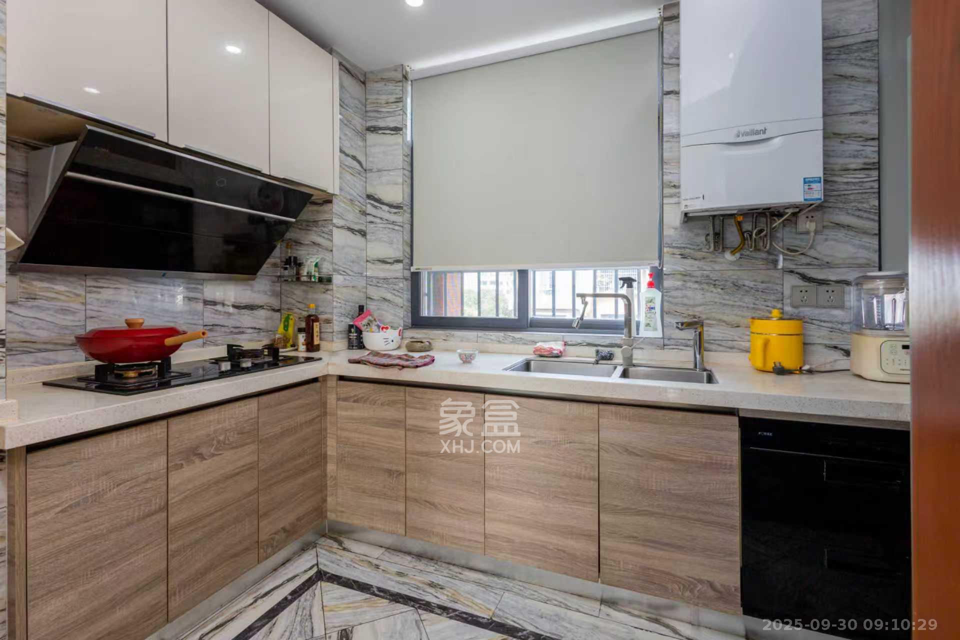 辉宏橄榄城  6室2厅2卫    4500.0元/月室内图