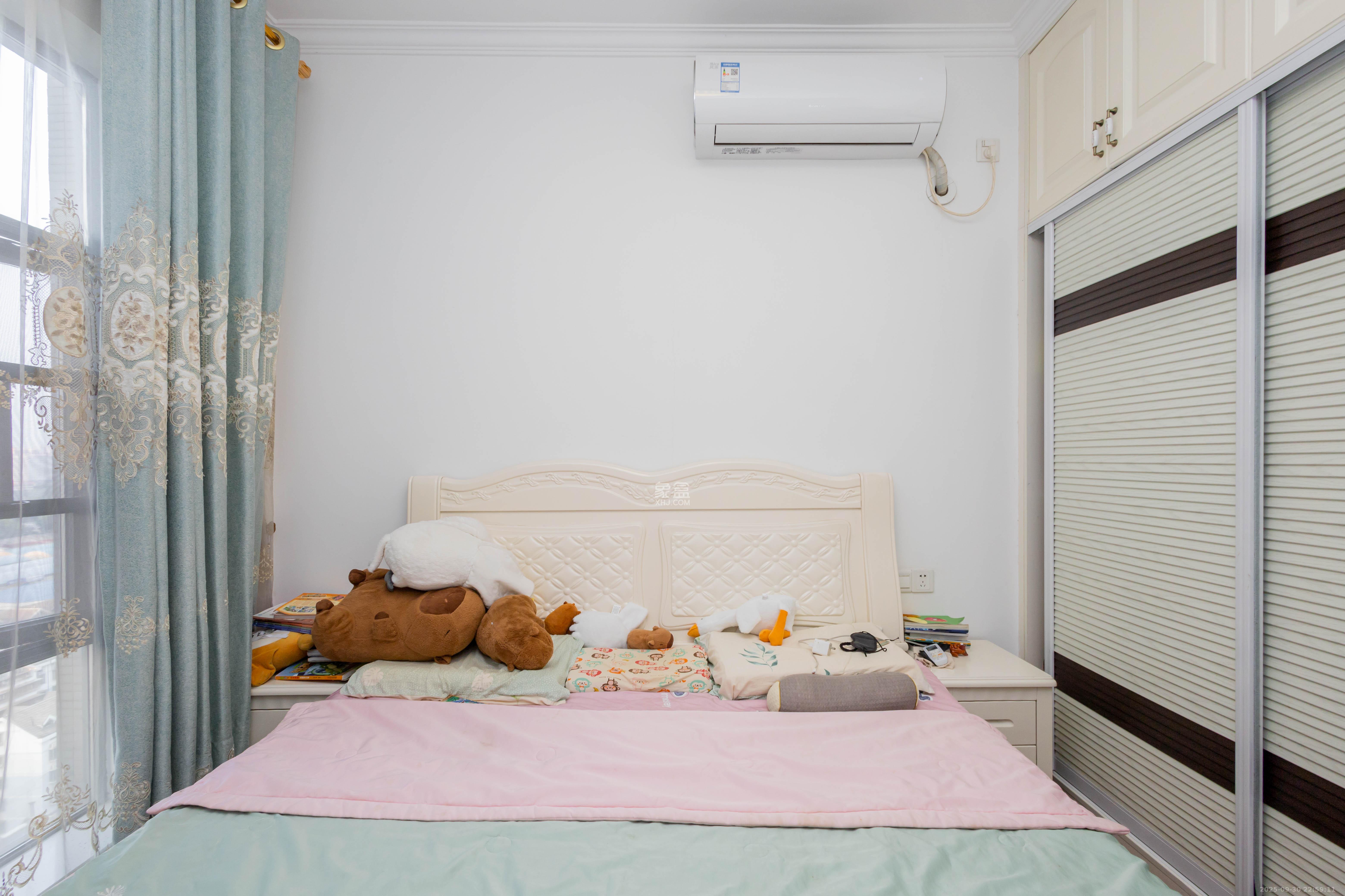 中房瑞致国际 3室2厅2卫 112.0万 中房瑞致国际 3室2厅2卫 112.0万卧室