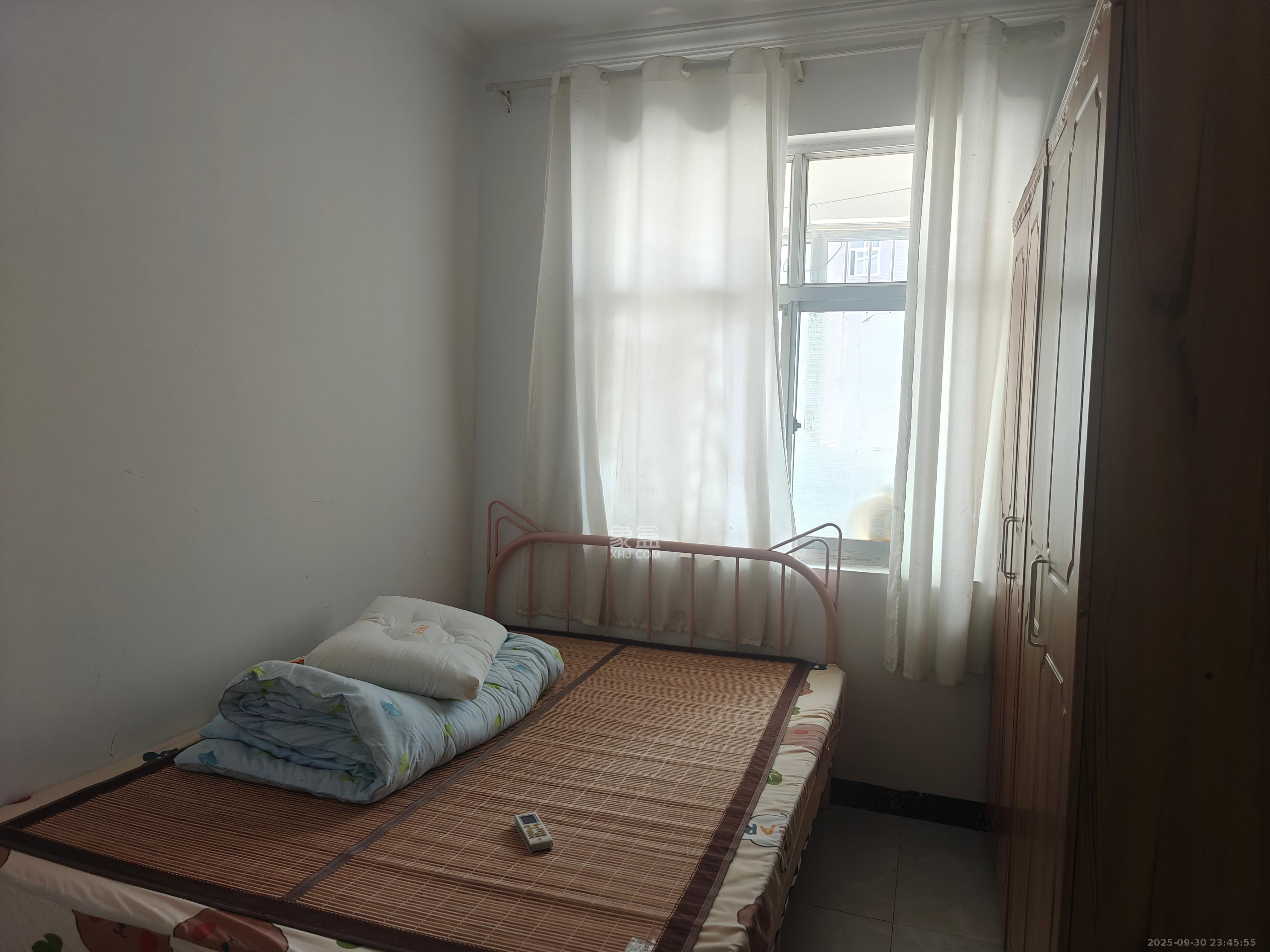 慧丰楼  5室2厅2卫    1400.0元/月室内图