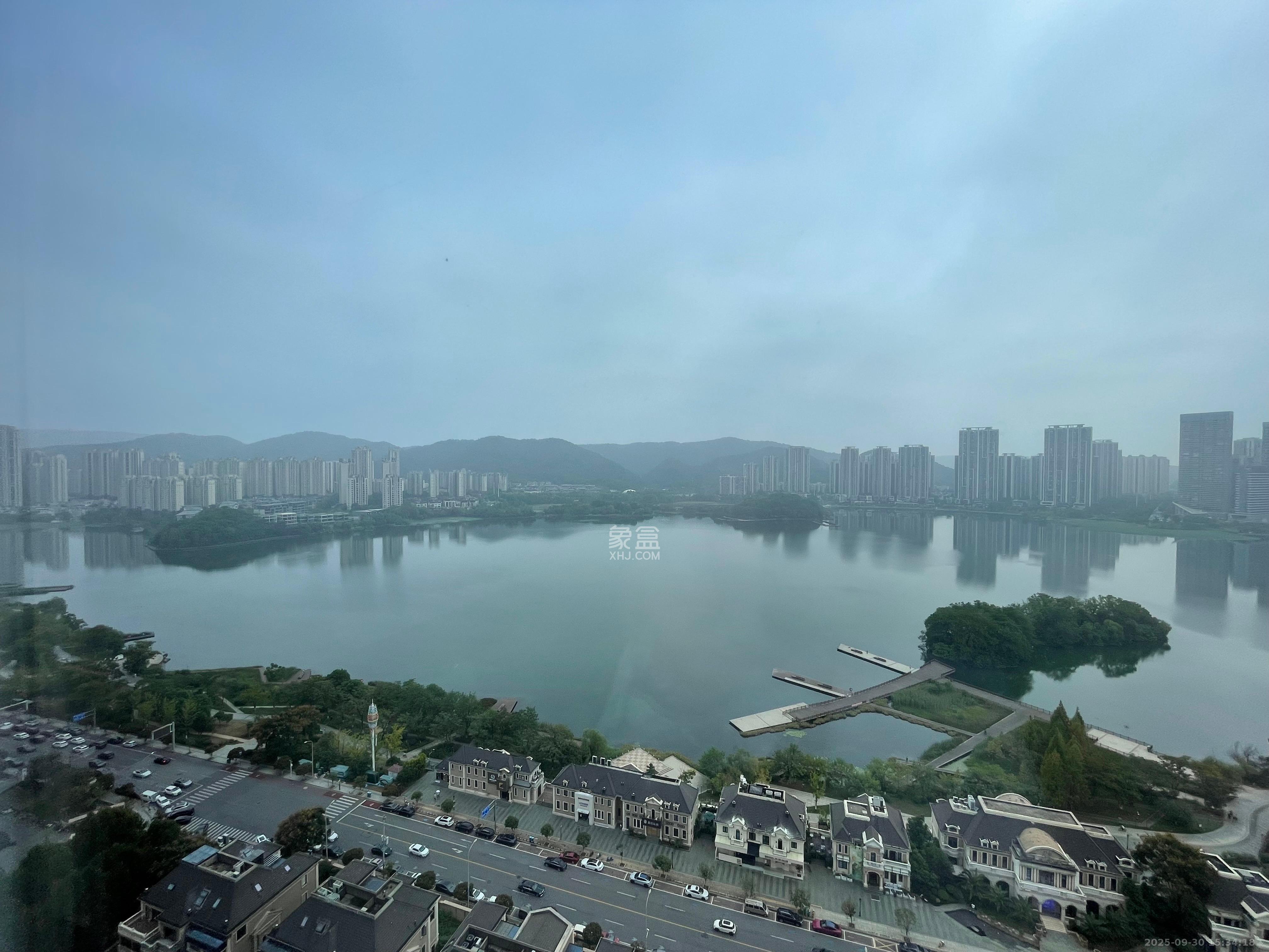 达美溪湖湾 4室2厅2卫 15000.0元/月 达美溪湖湾 4室2厅2卫 15000.0元/月室内图