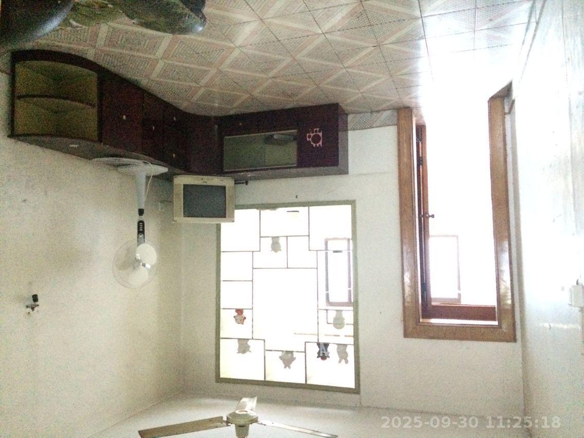 中建五局信和苑三区  3室1厅1卫   1400.00元/月