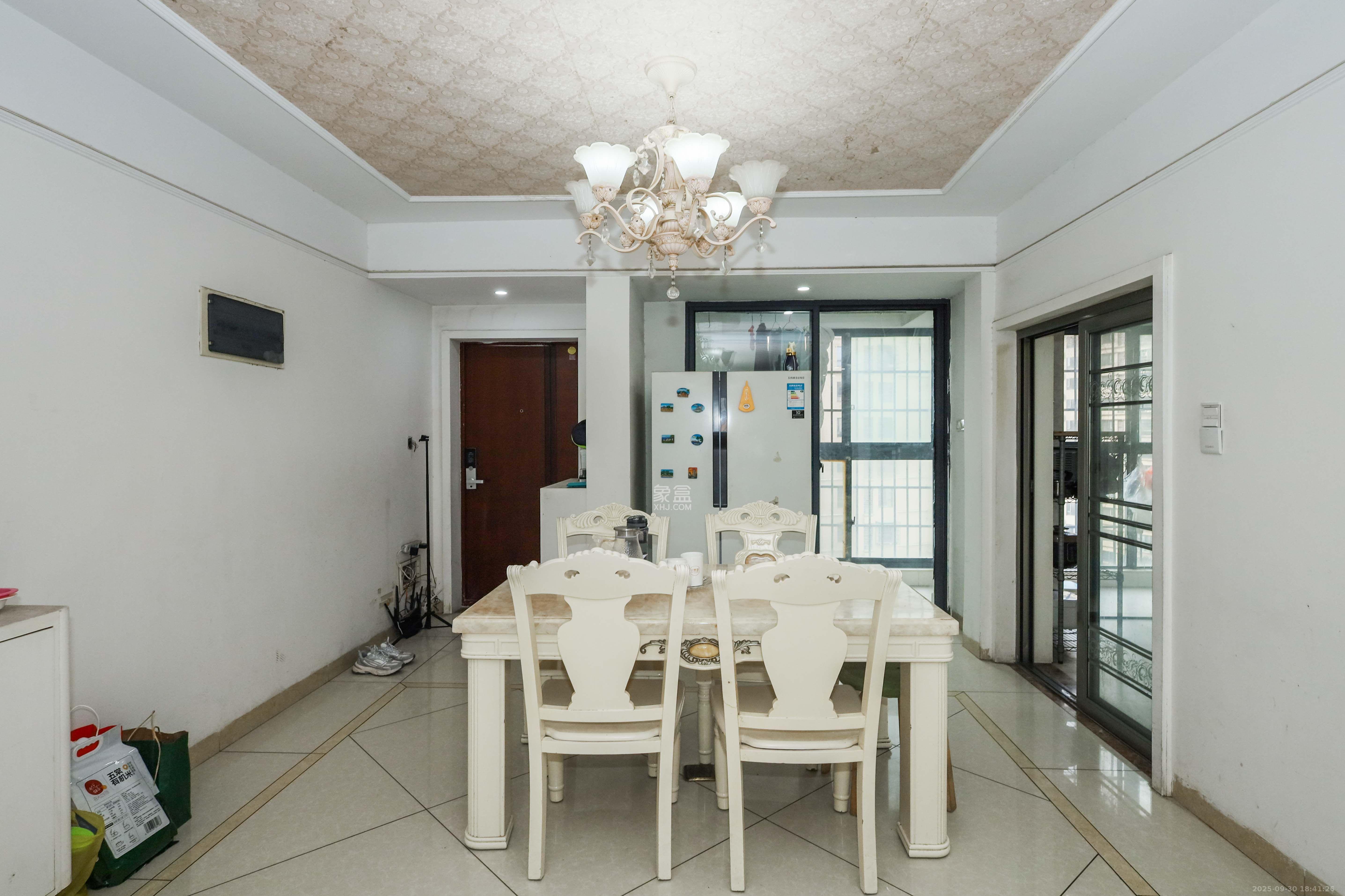 保利麓谷林语C区  4室2厅2卫    3800.0元/月室内图