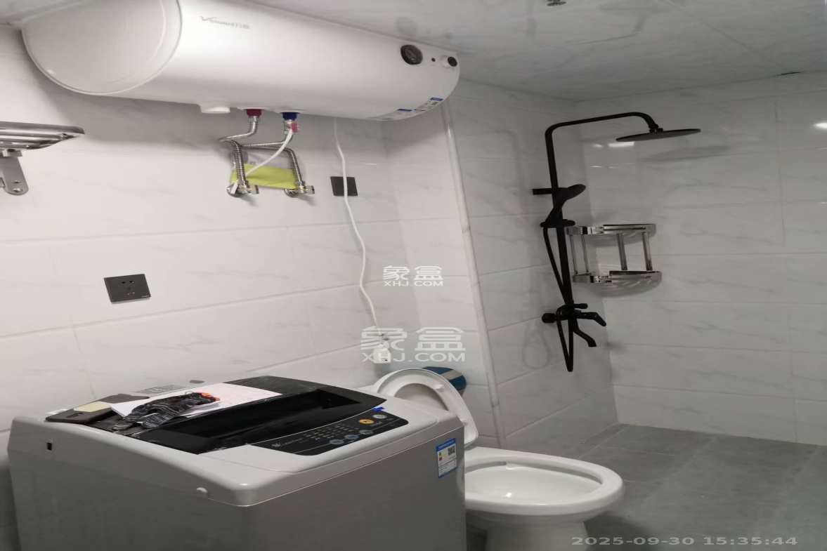 合能枫丹丽舍(柏悦名苑) 1室0厅0卫 1100.00元/月 合能枫丹丽舍(柏悦名苑) 1室0厅0卫 1100.00元/月室内图