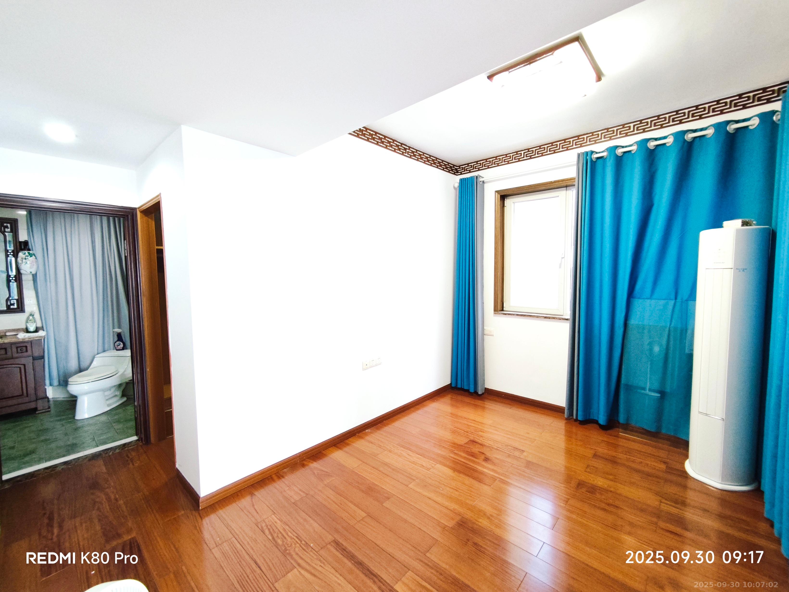 金色屋顶 5室2厅3卫 4500.0元/月 金色屋顶 5室2厅3卫 4500.0元/月室内图