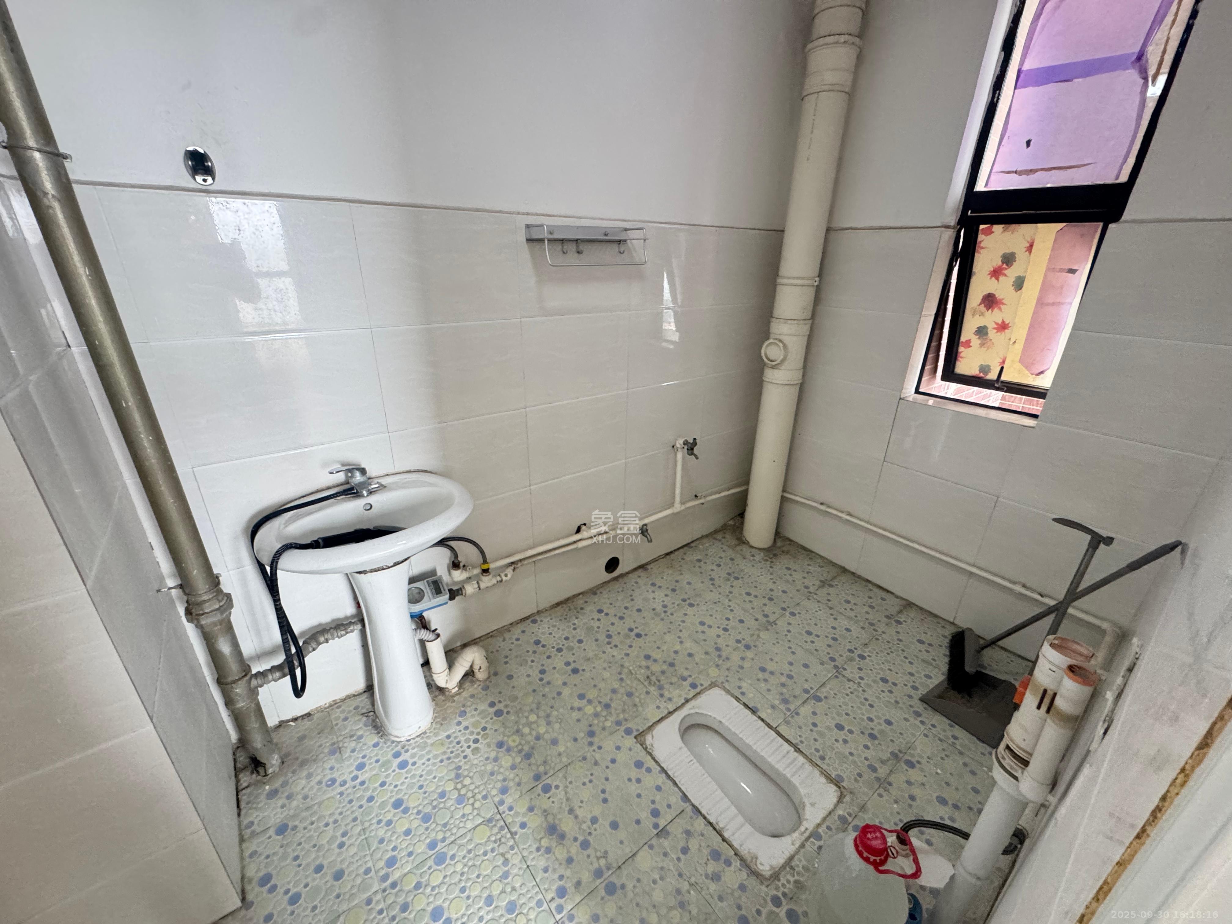 中江佳境天成 3室2厅2卫 1800.0元/月 中江佳境天成 3室2厅2卫 1800.0元/月室内图