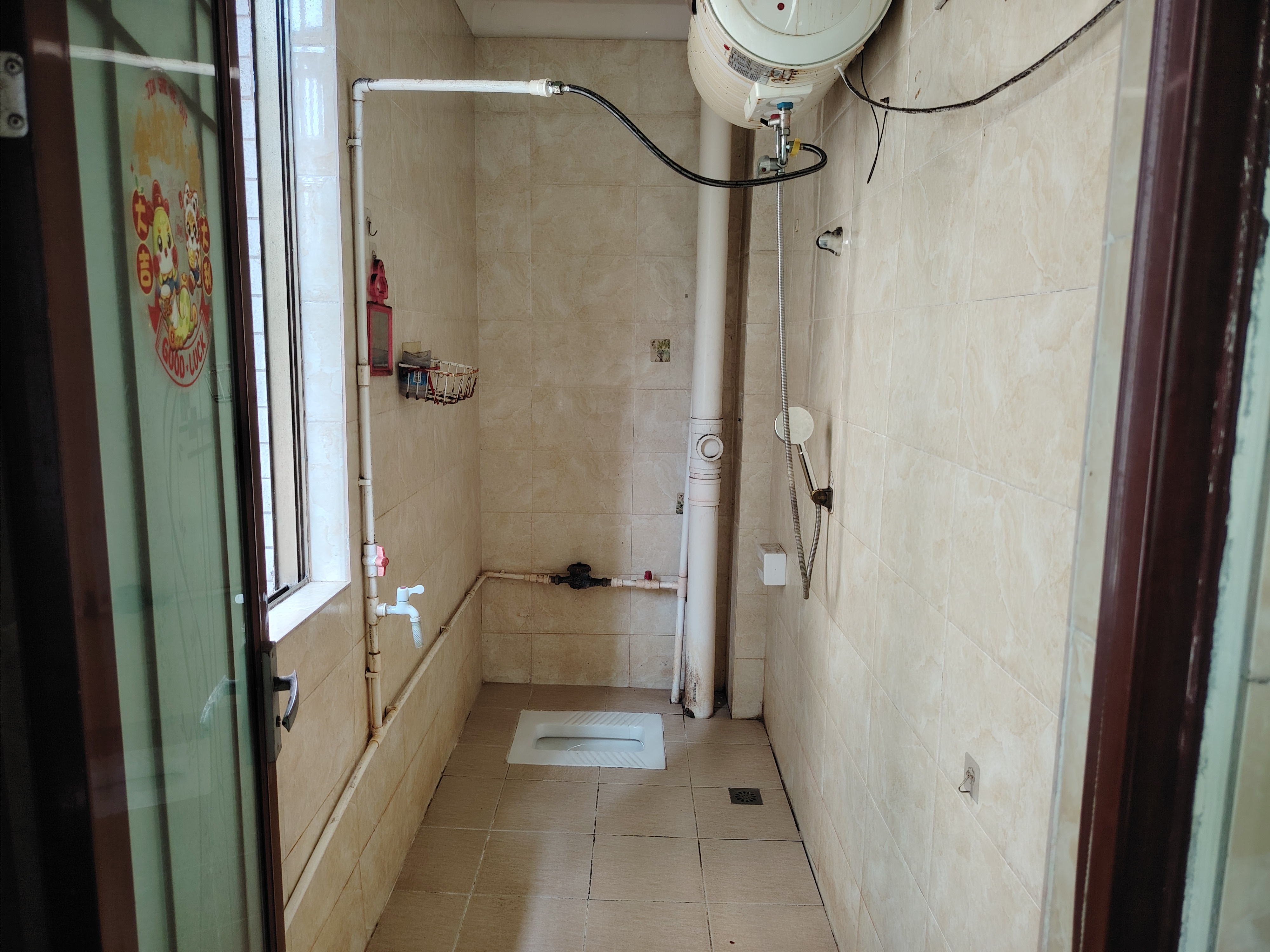 滨涯花园新村自建房 1室1厅1卫 800.0元/月 滨涯花园新村自建房 1室1厅1卫 800.0元/月室内图