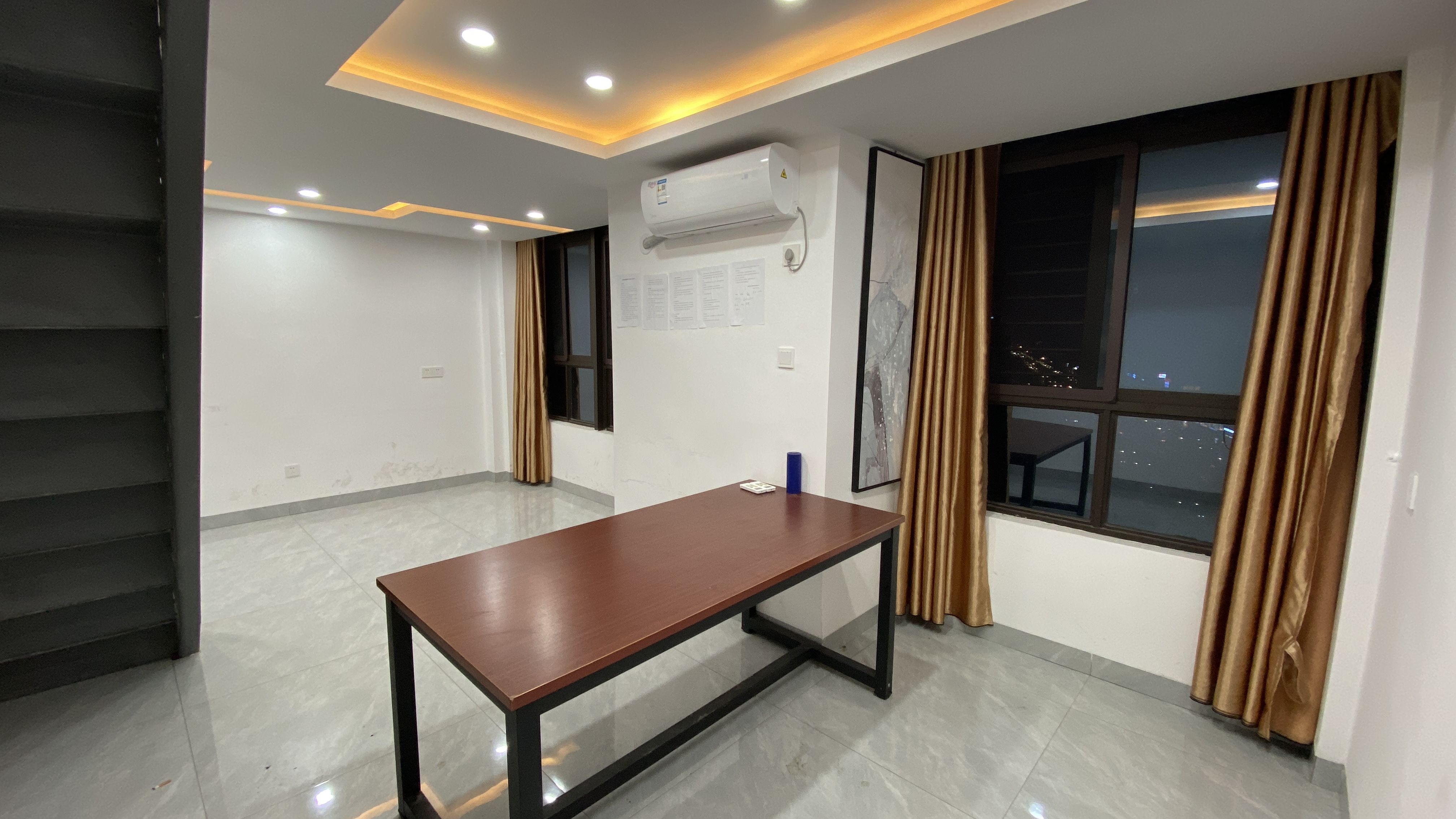 万恒公馆  1室1厅1卫    1800.0元/月室内图