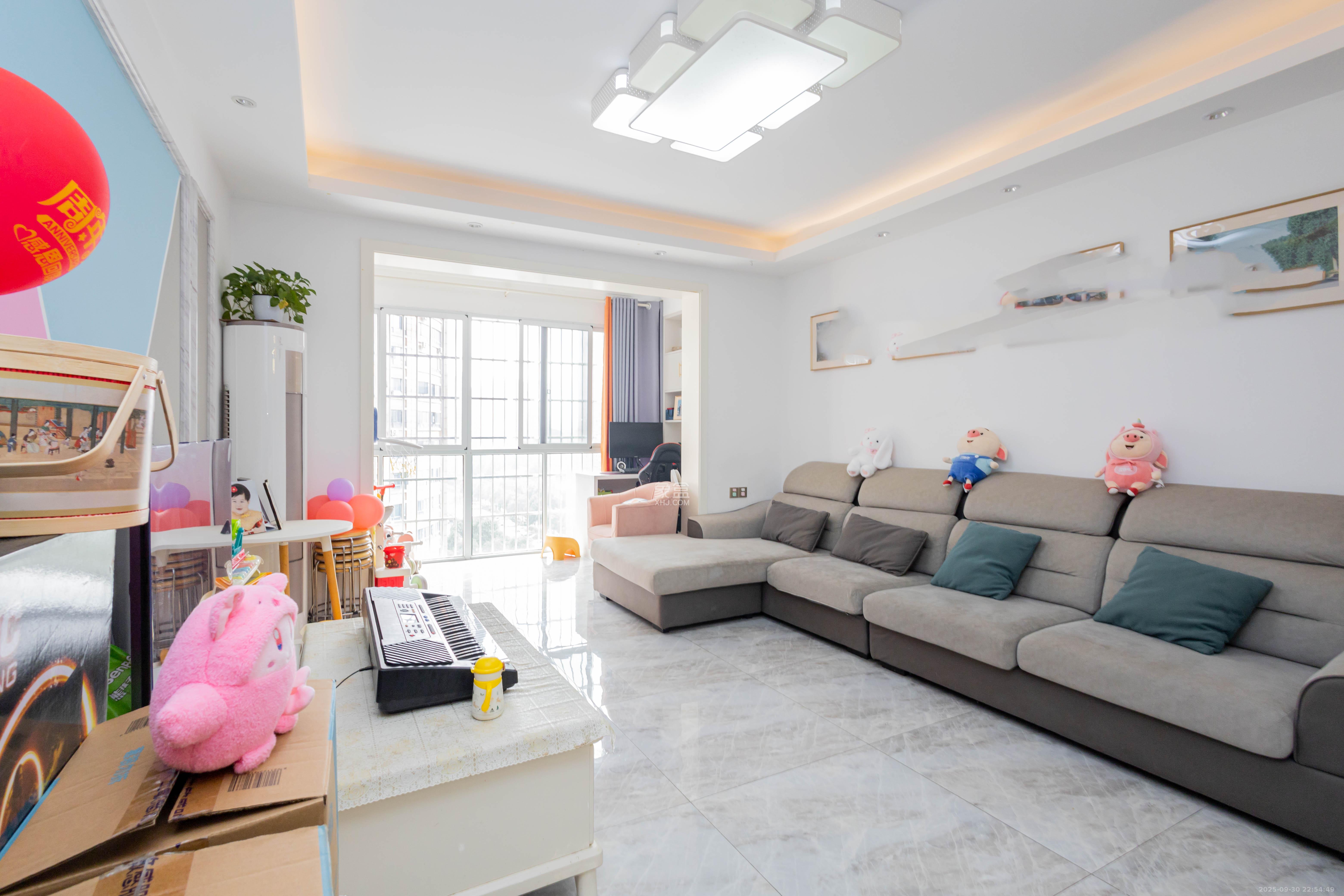 明天一城  2室2厅1卫    45.5万 明天一城  2室2厅1卫    45.5万客厅