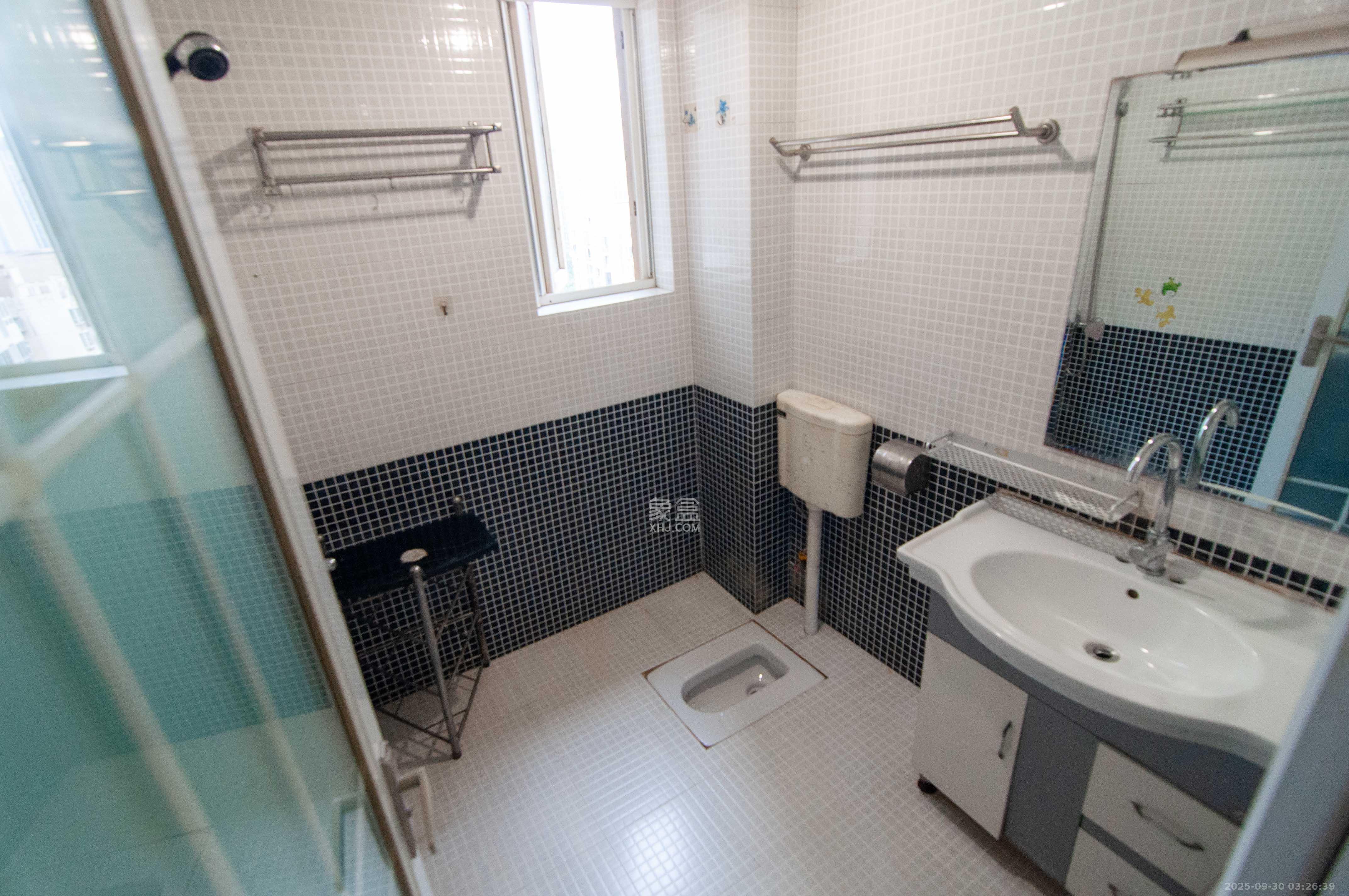 中房F联邦 2室2厅1卫 55.0万 中房F联邦 2室2厅1卫 55.0万卫生间