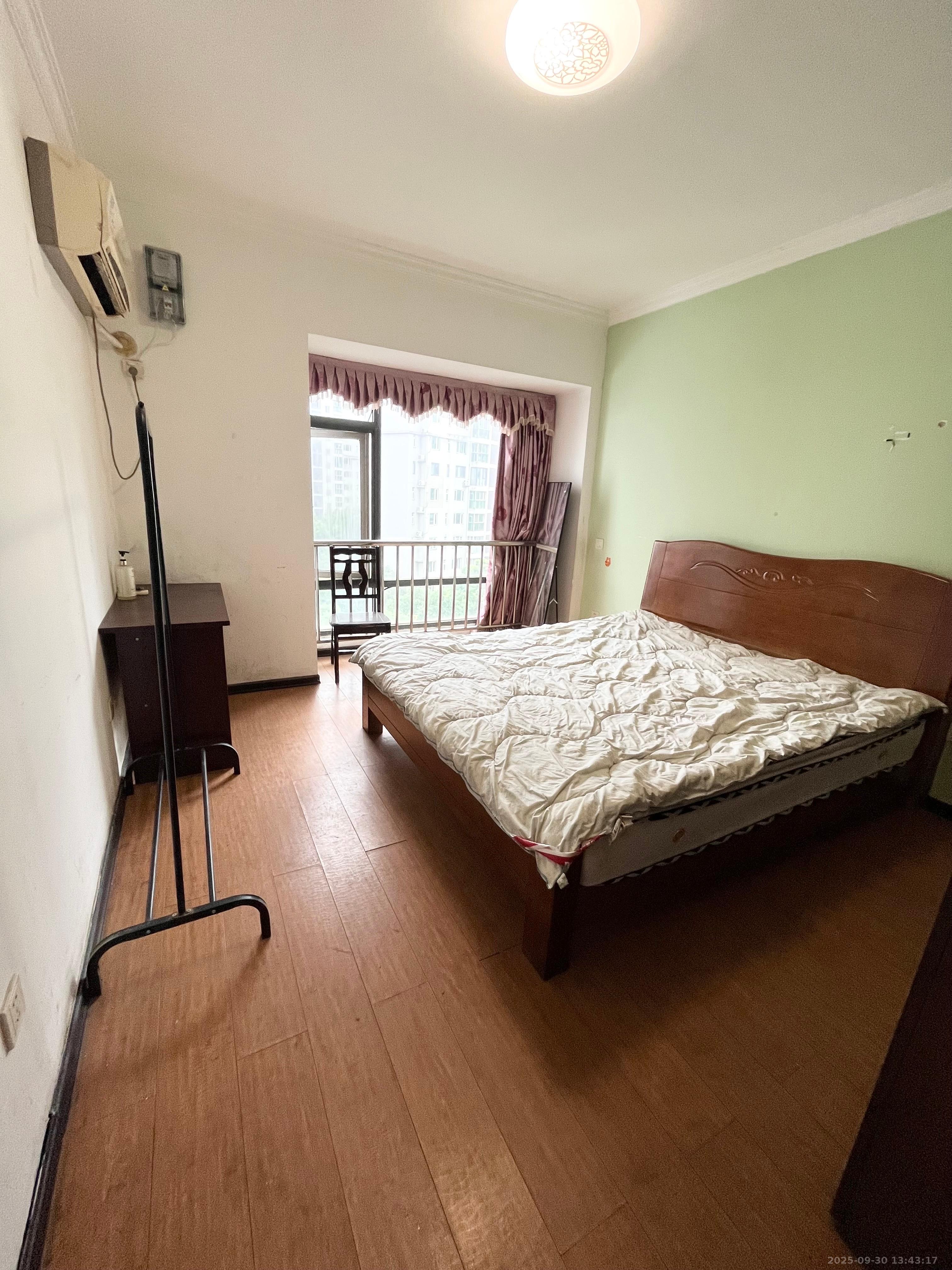 珠江花城二期扶水岸 1室1厅1卫 900.0元/月 珠江花城二期扶水岸 1室1厅1卫 900.0元/月室内图